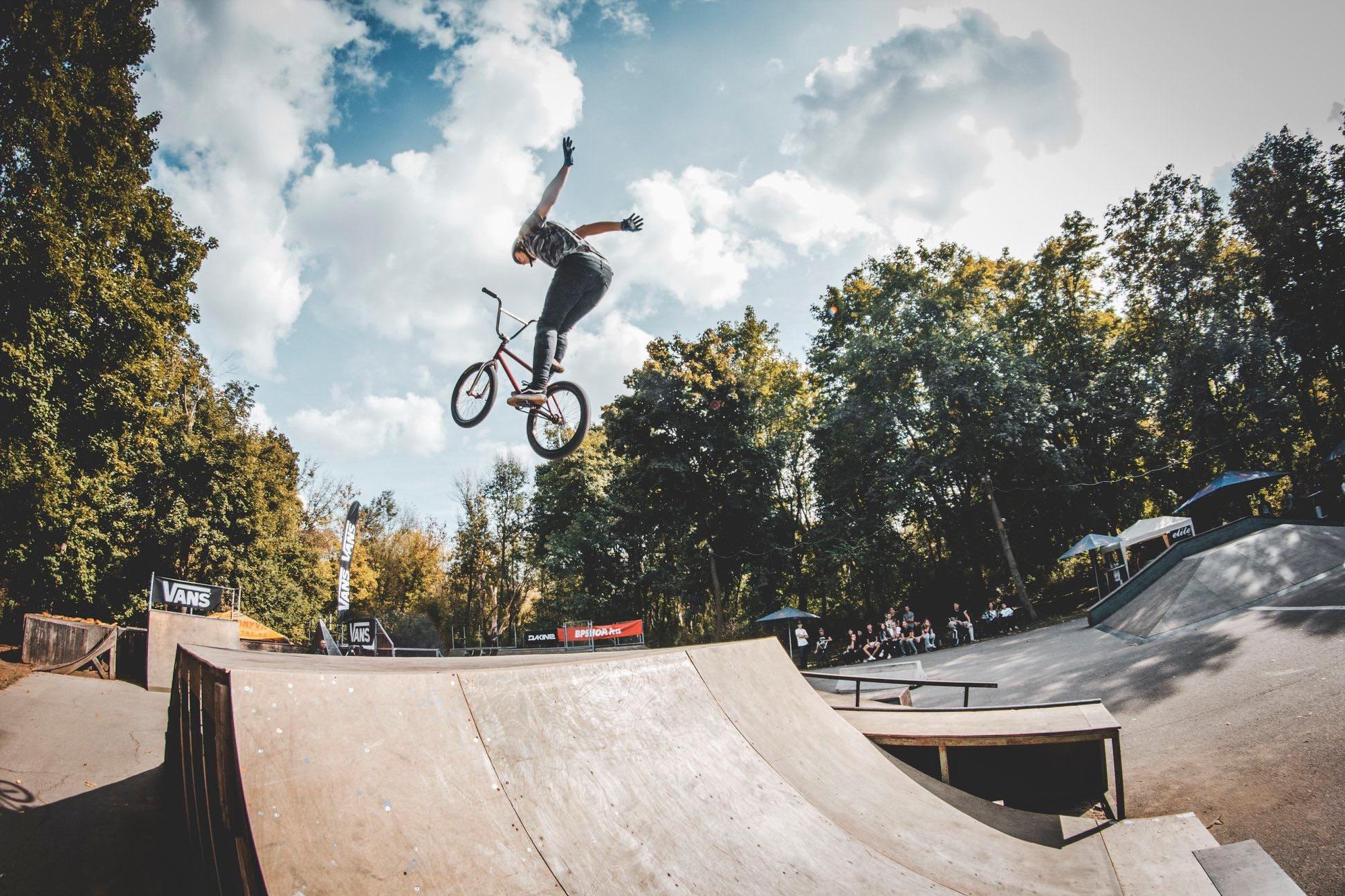 I just got into reddit, first post gotta be a bmx one r/bmx