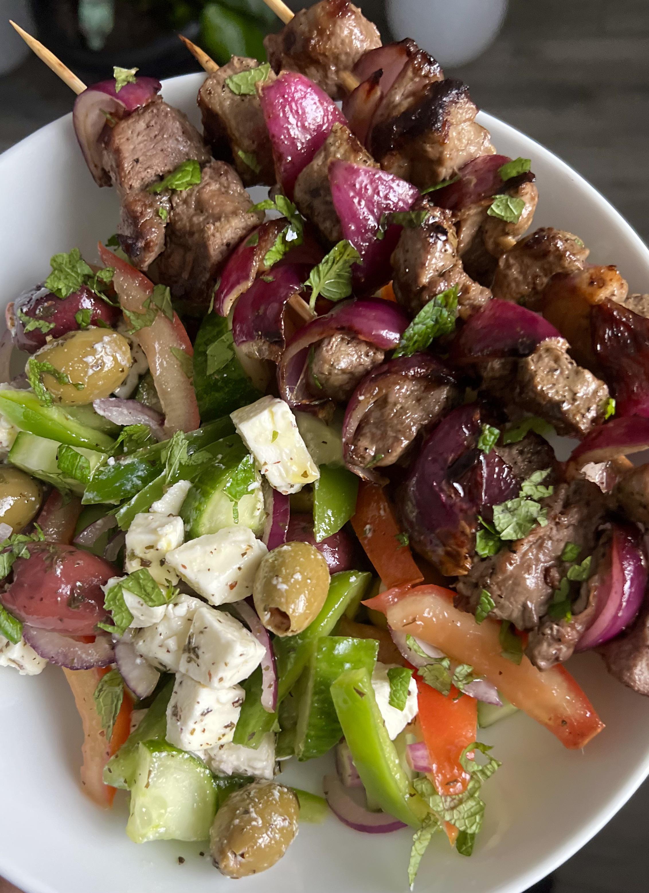 [homemade] Lamb kebabs & Greek salad. r/food