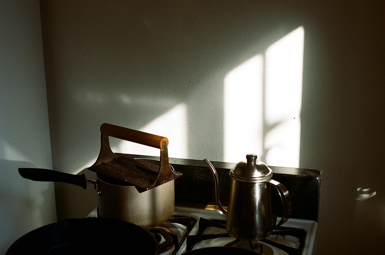 Pot meet kettle Portra 400 AE1 Program r/analog