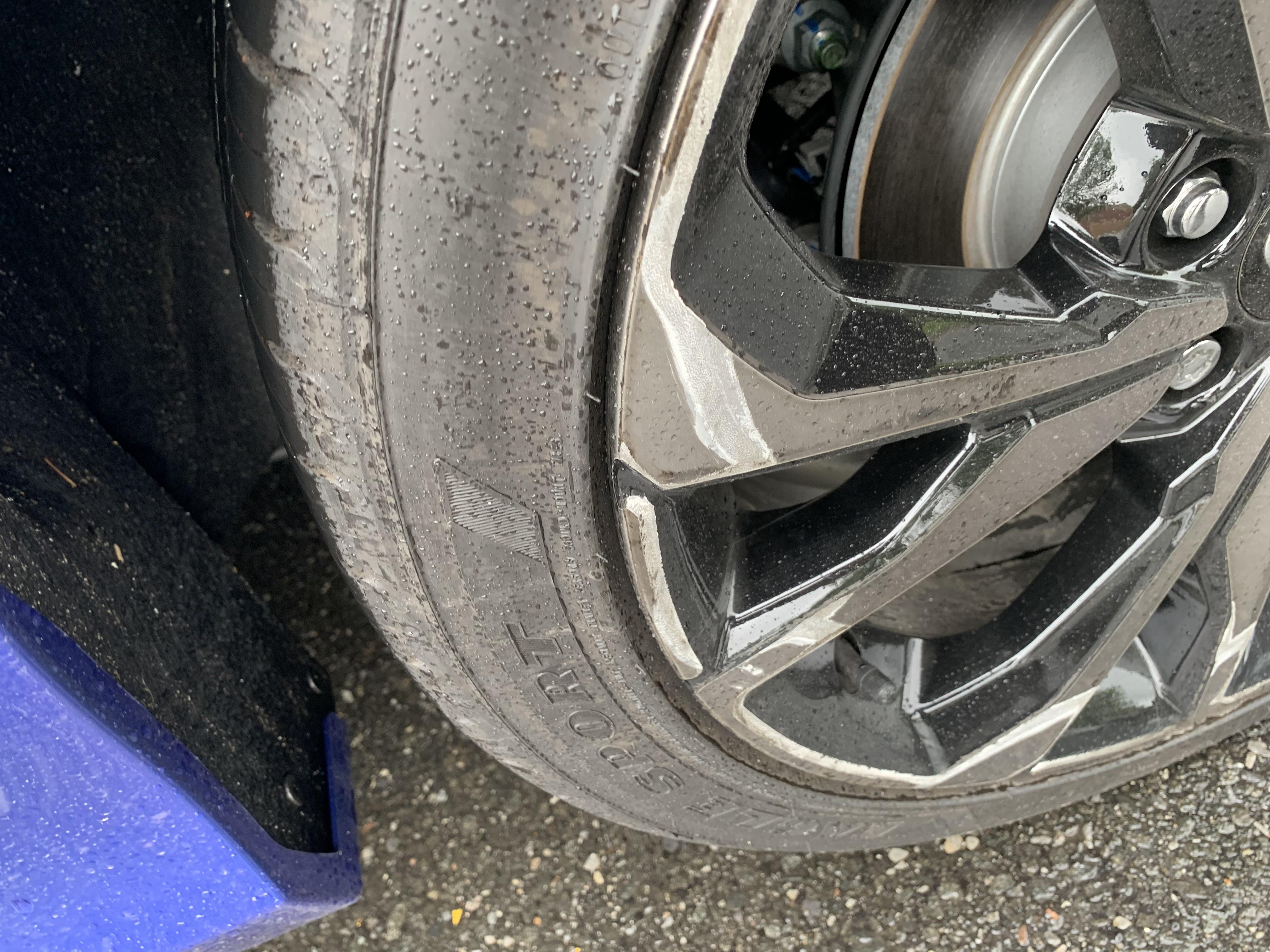 Is there anyway to repair a scratched rim like this? : r/Autobody