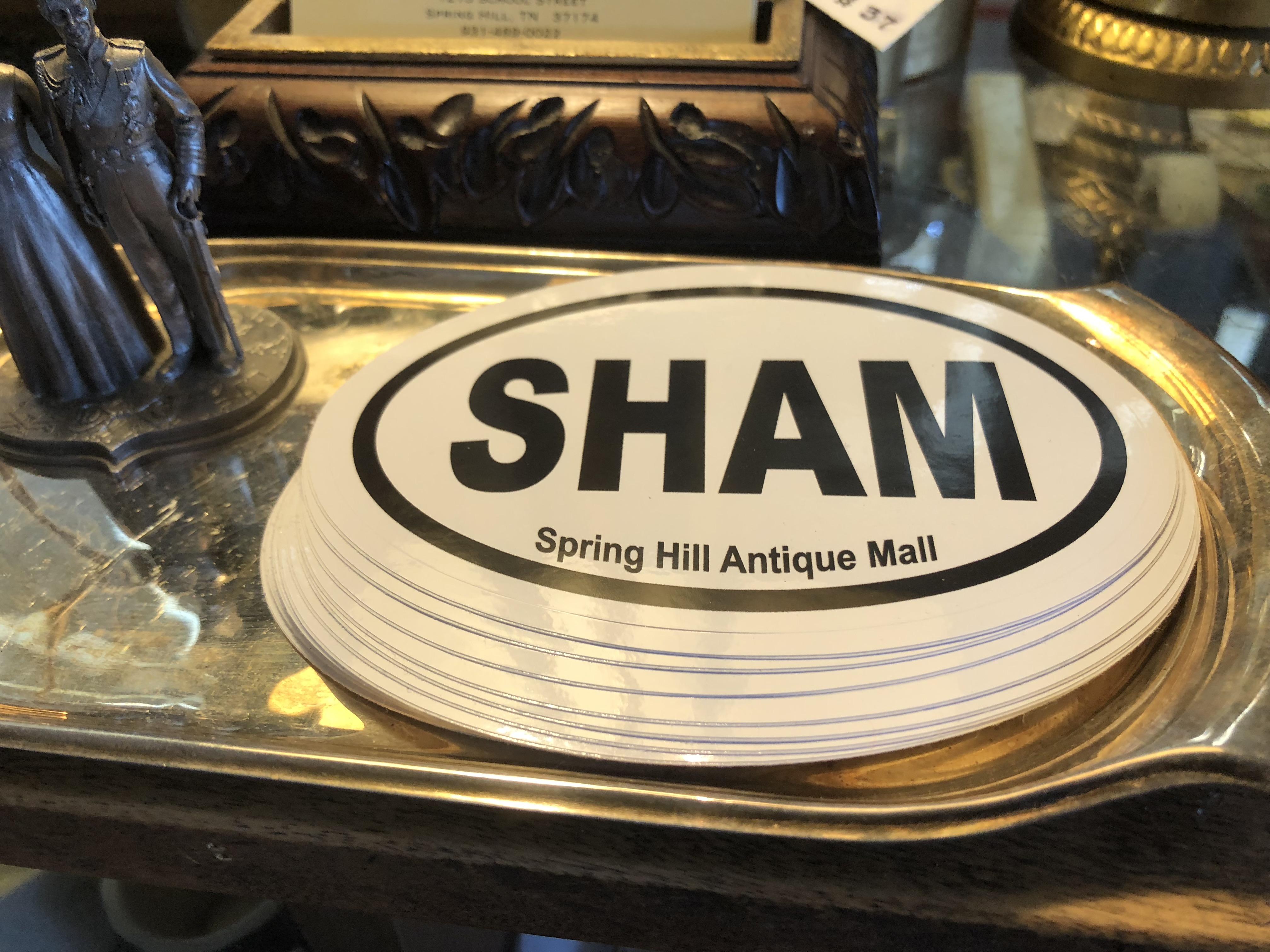 good name for a vintage shop! r/CrappyDesign