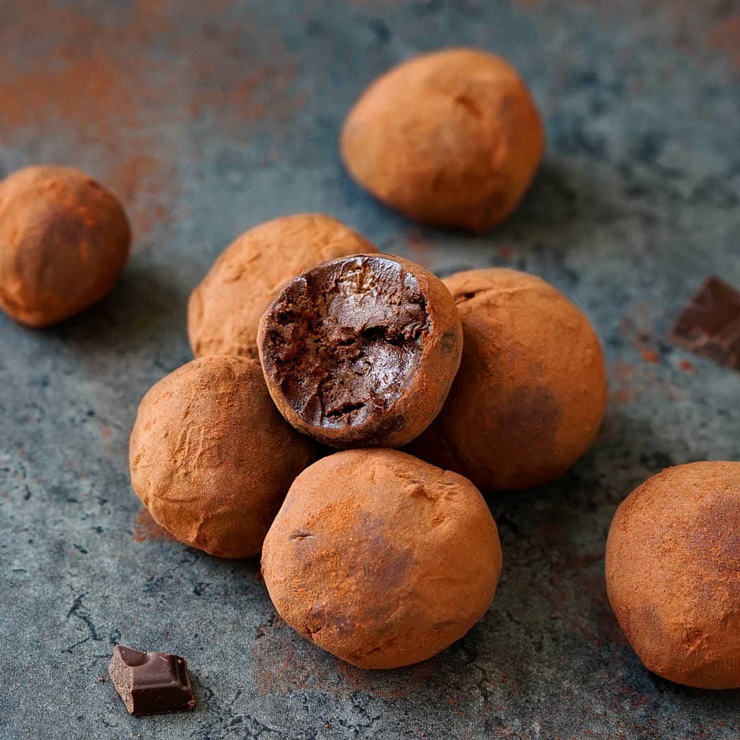 Vegan chocolate truffles I made!😍😍 r/veganrecipes