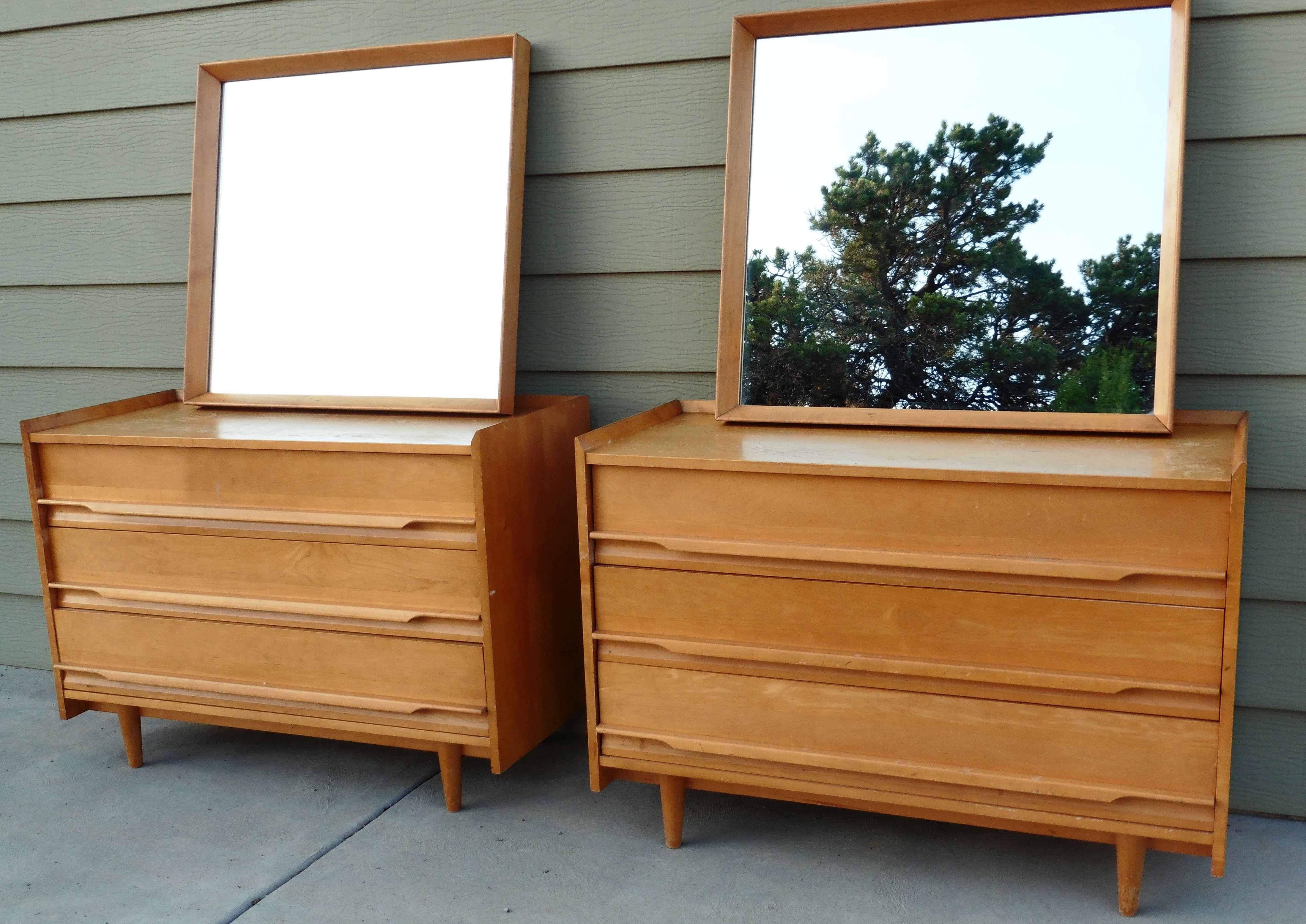 My 60 Matched pair of MCM dressers and mirrors r/ThriftStoreHauls