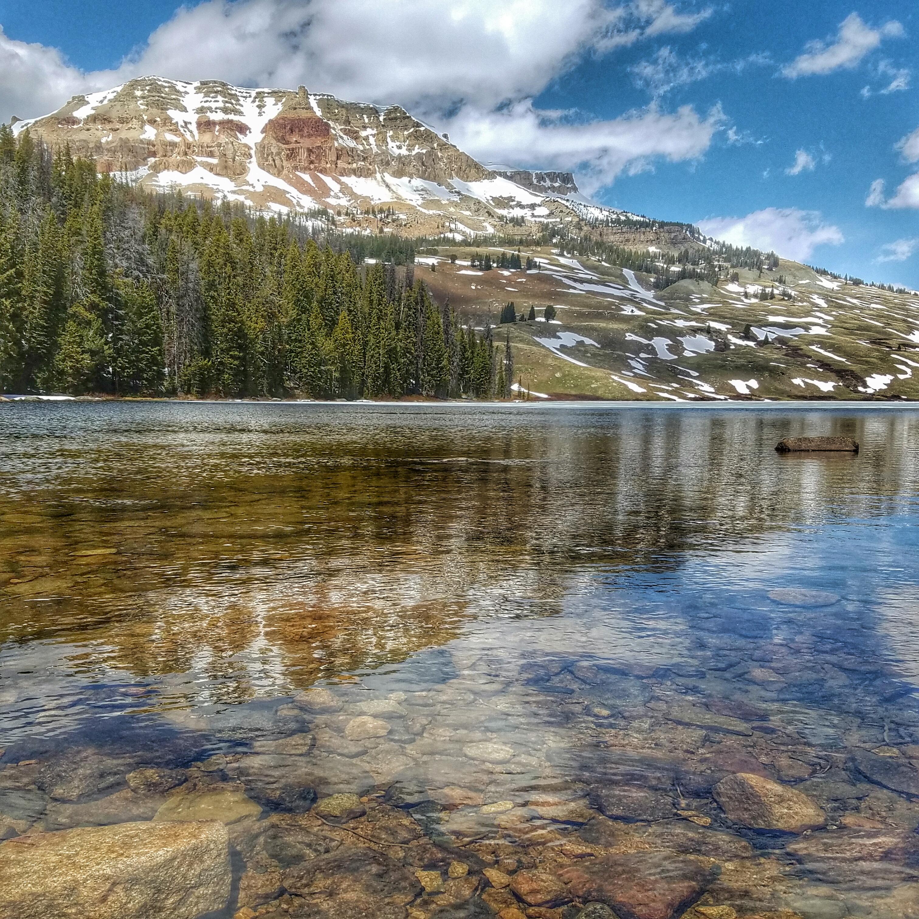 Beartooth Lake in northern Wyoming [3024x3024] [OC] r/EarthPorn