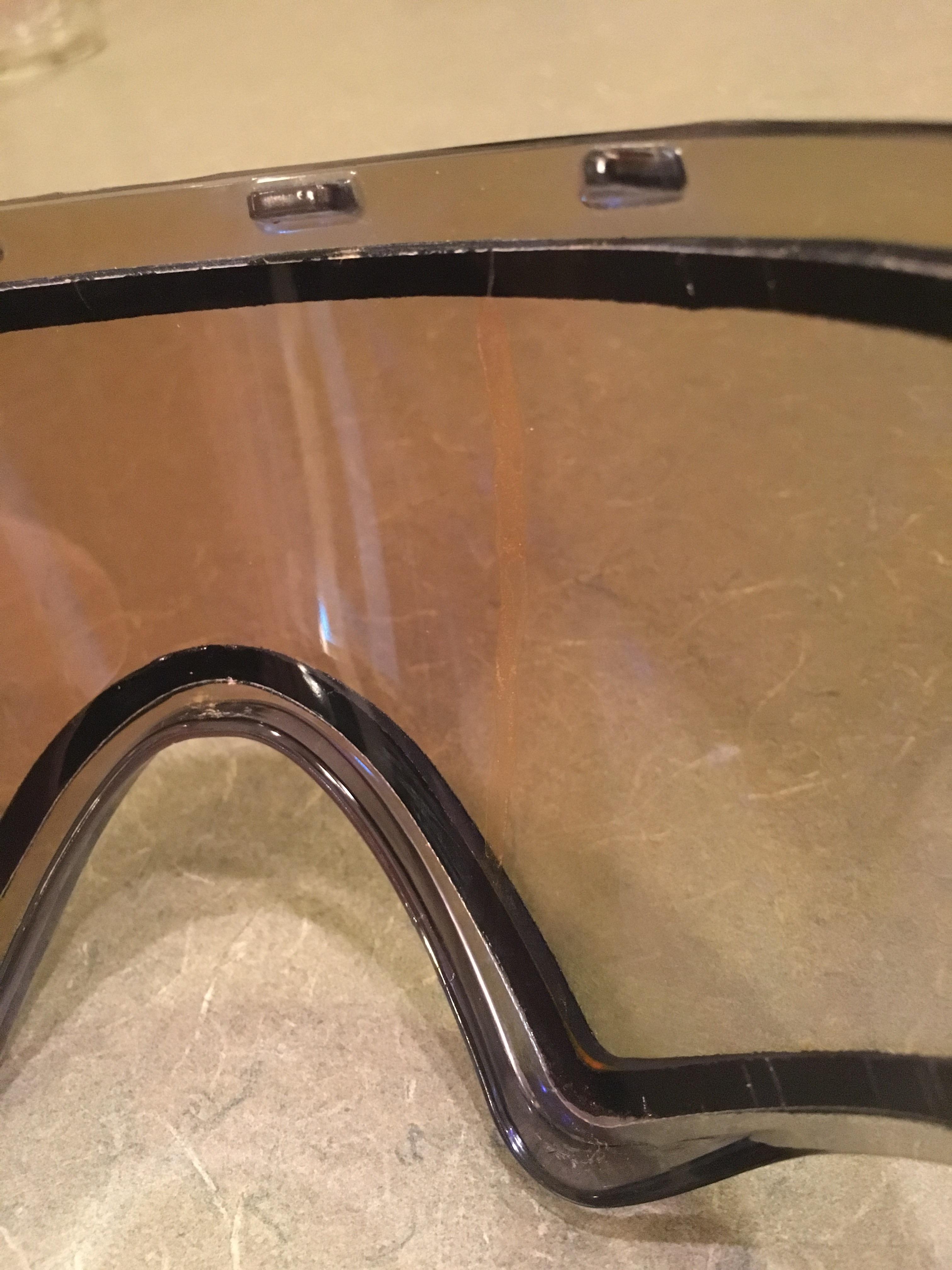 Help with paint in between lenses? r/paintball