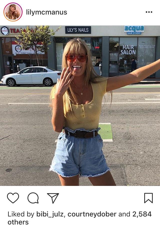 Lily McManus BACK AT IT AGAIN WITH THE PERFECTLY EFFORTLESS STYLE r