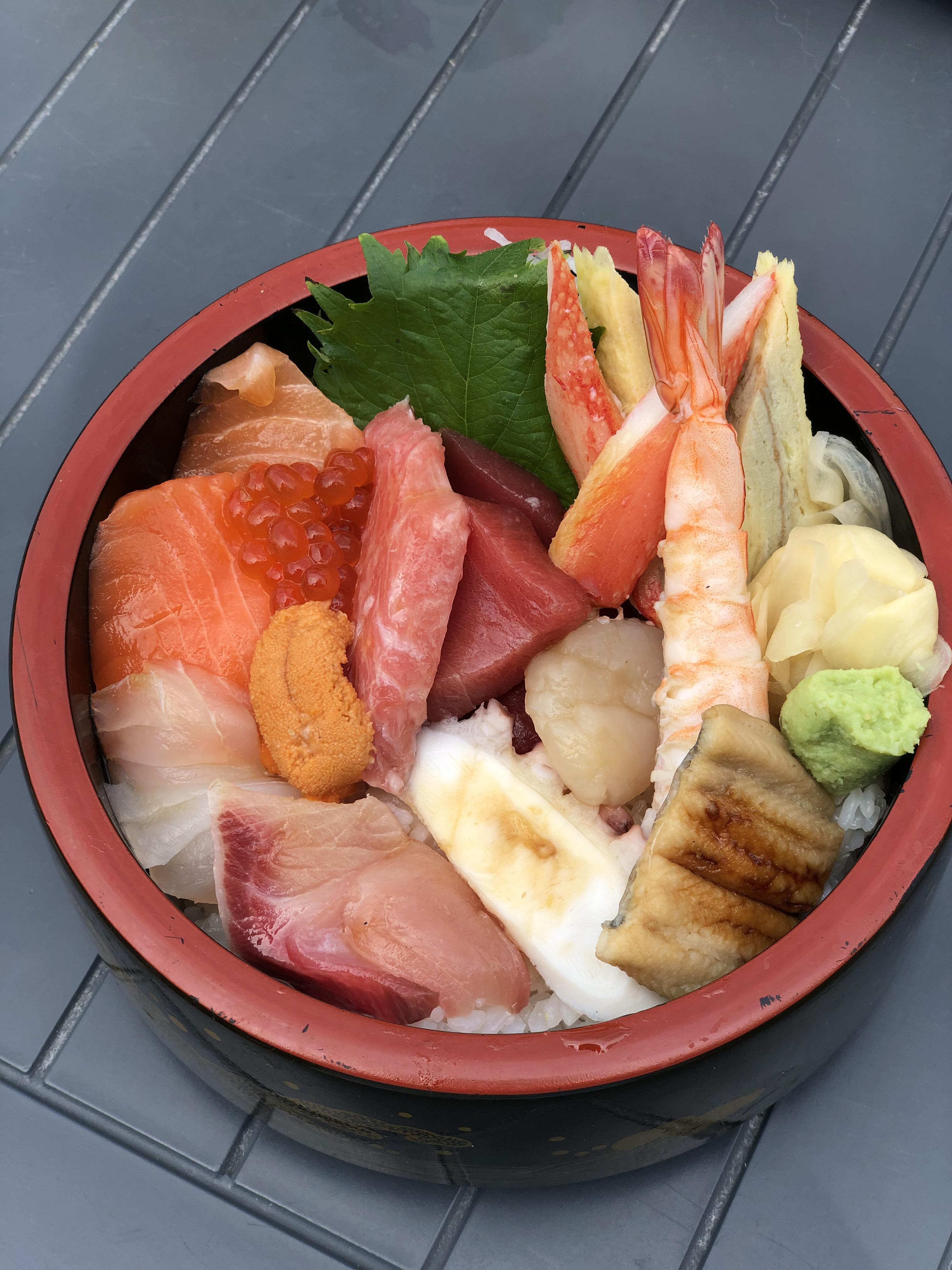 Best Chirashi Bowl I’ve Ever Had r/sushi