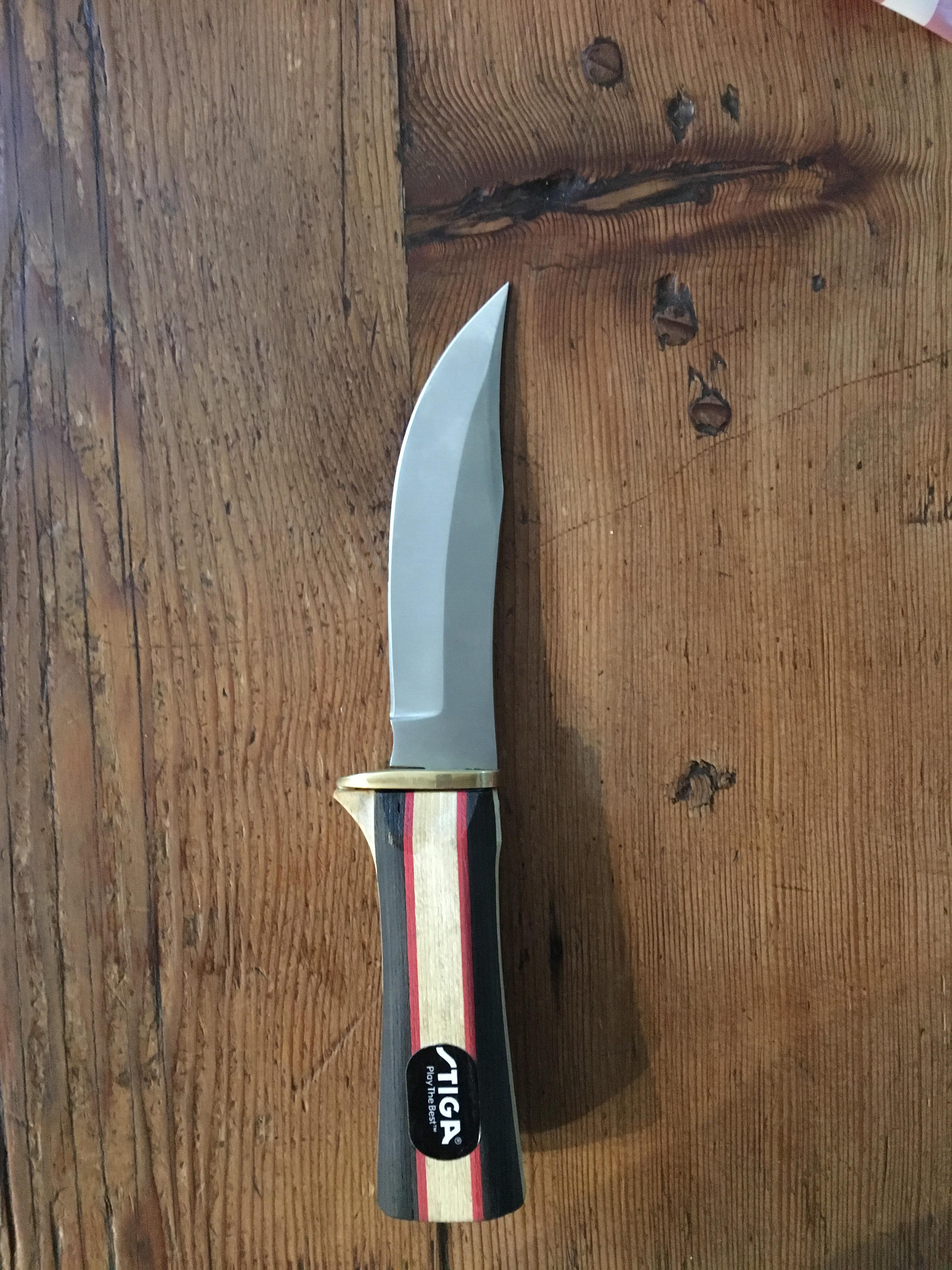I just finished putting together this knife I made from a ping pong