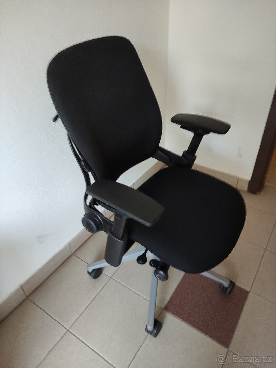 My 'Clatina Mellet ergonomic high swivel executive chair' review