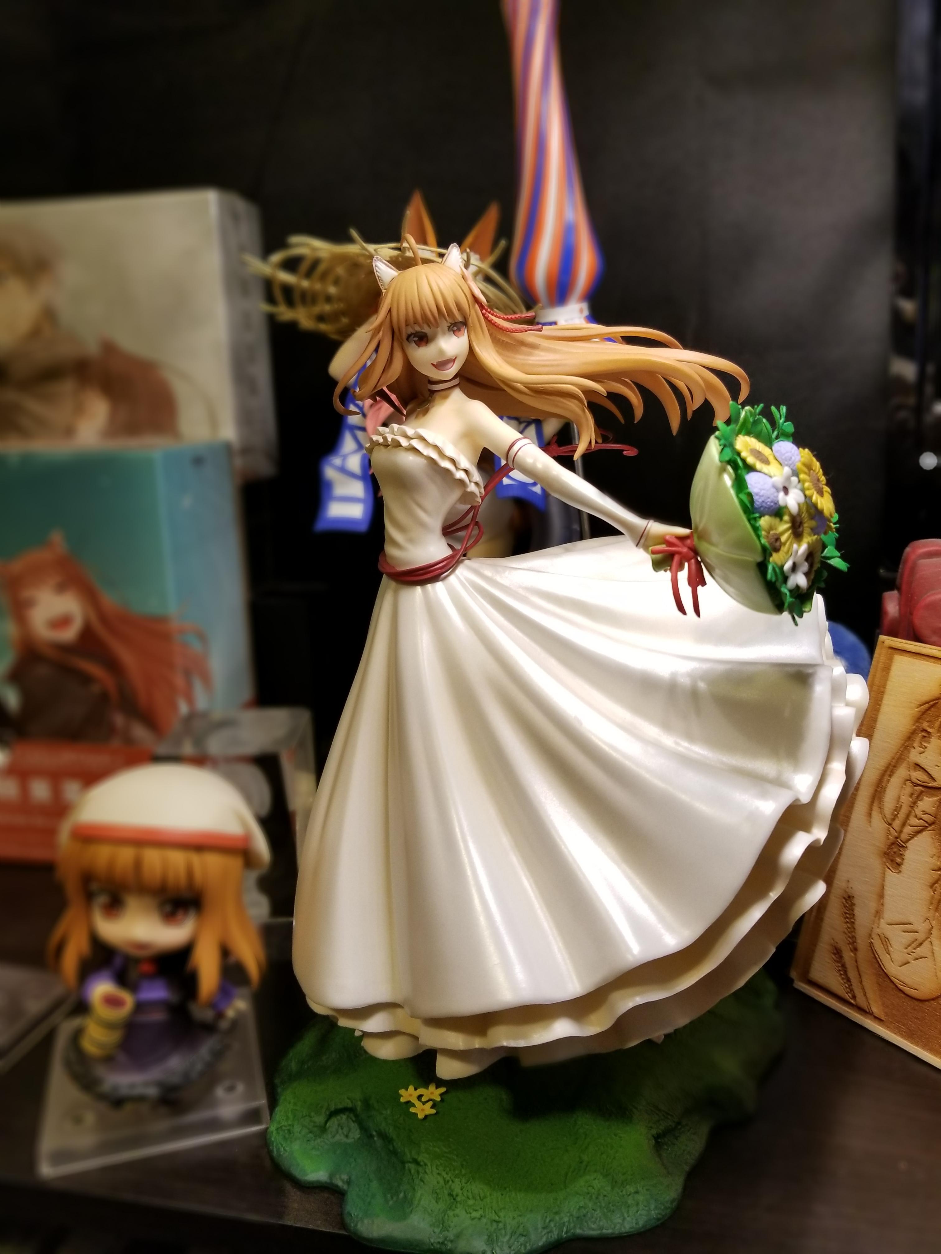 It finally arrived!! (Holo Wedding Dress Ver.) AnimeFigures
