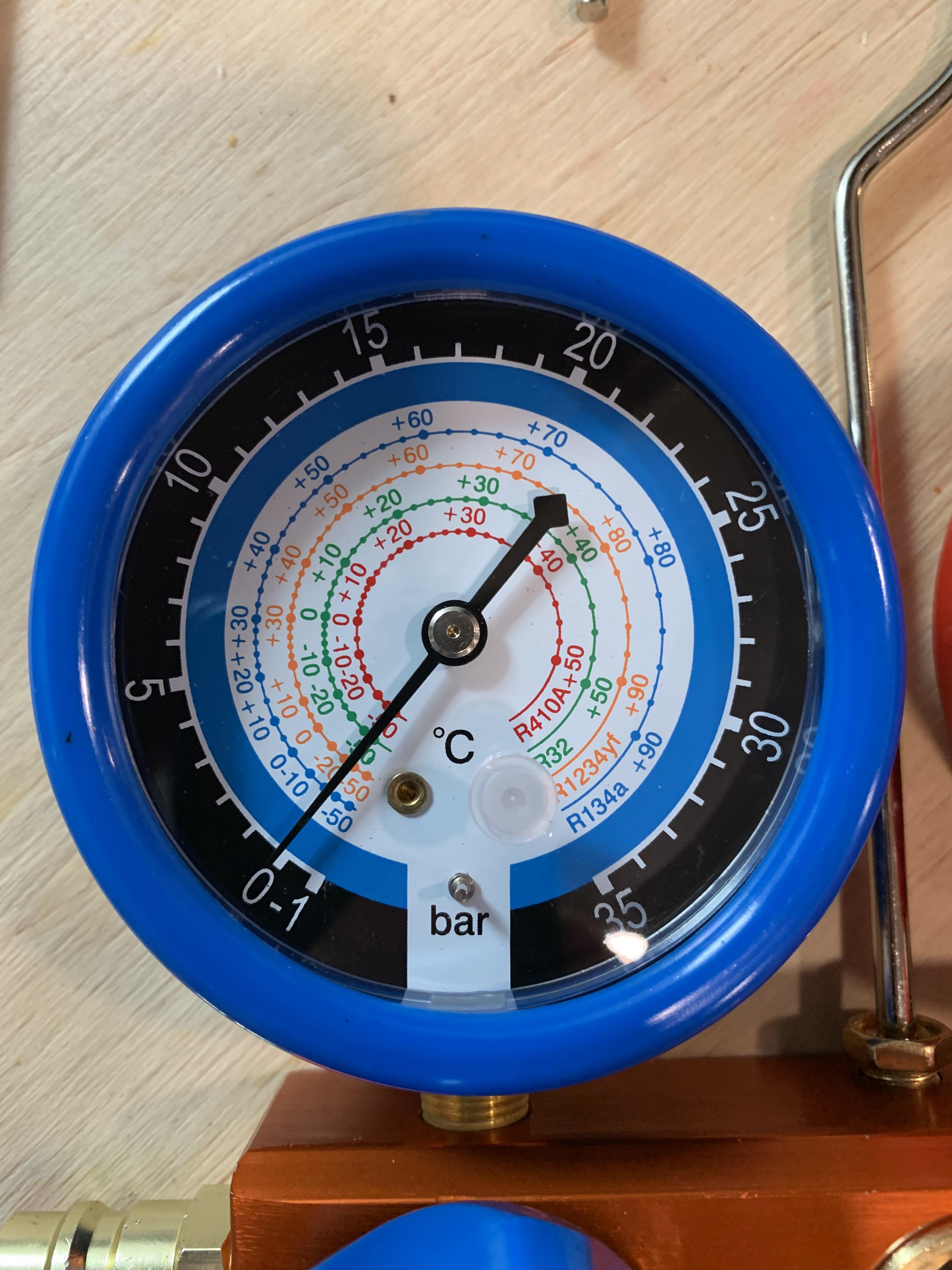 Reading manifold gauges? r/MechanicAdvice