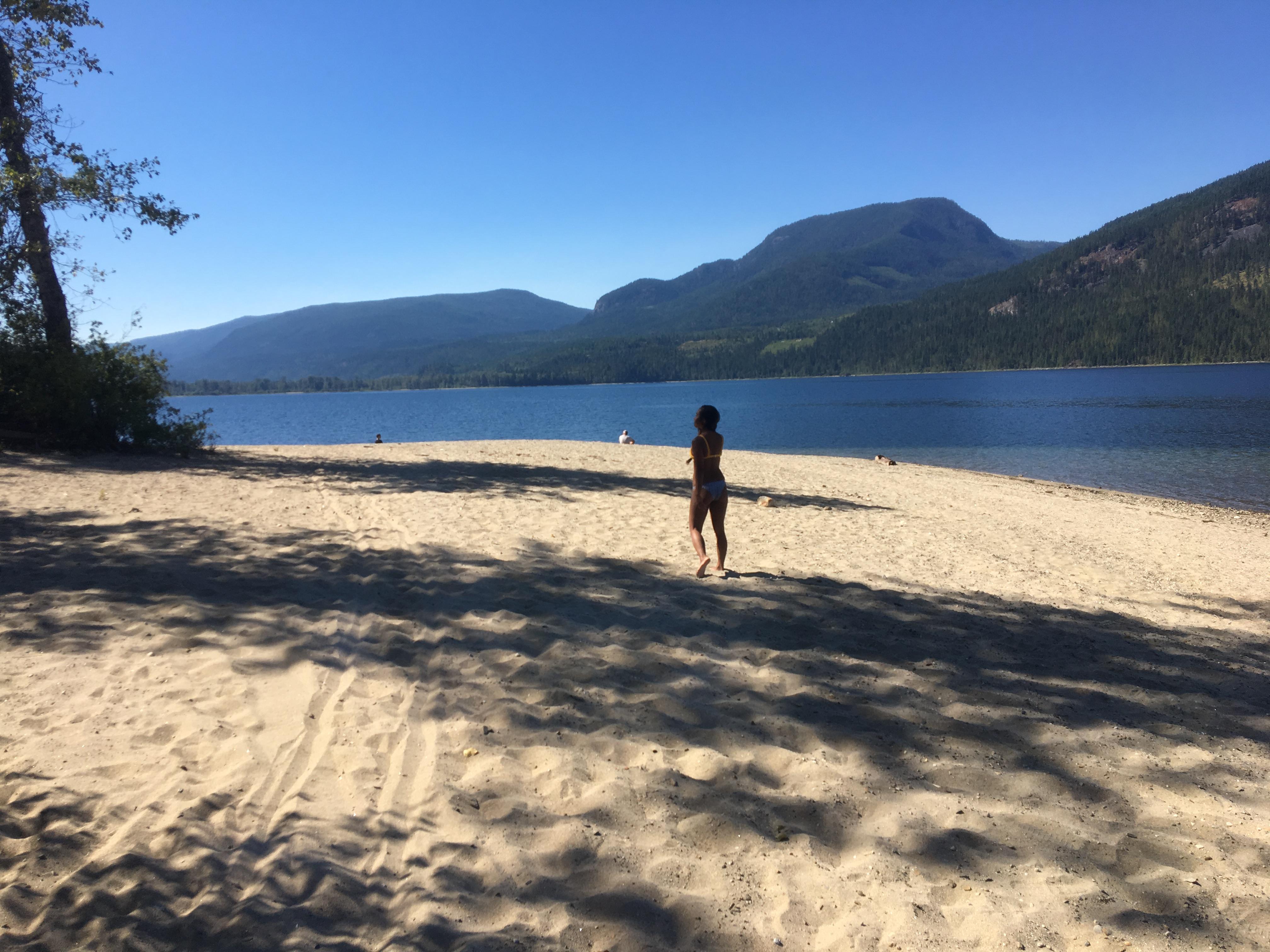 Mabel Lake Provincial Park, British Columbia, Canada r/NationalPark