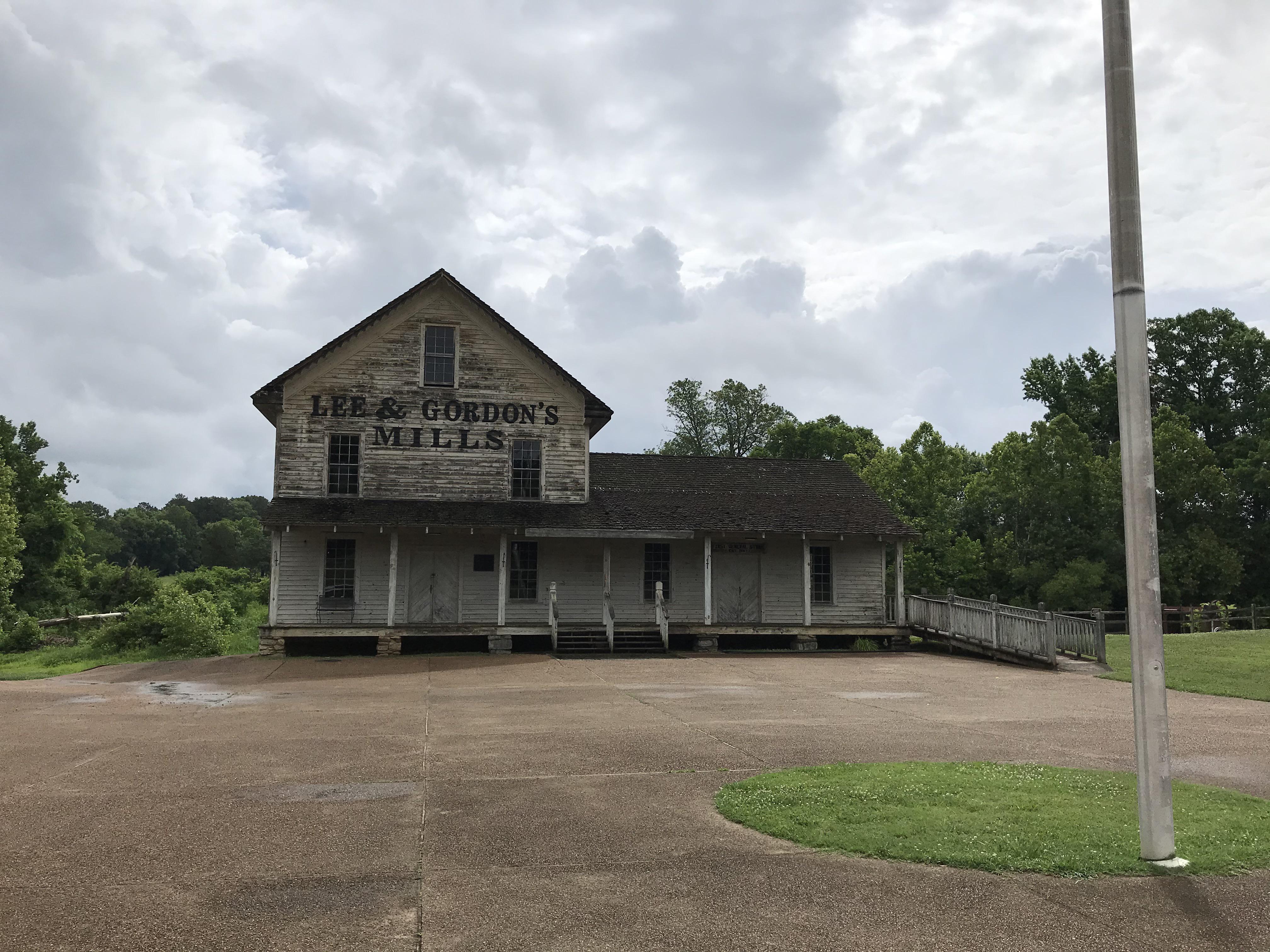 The Lee & Gordon Mills Chickamauga, r/ruralporn