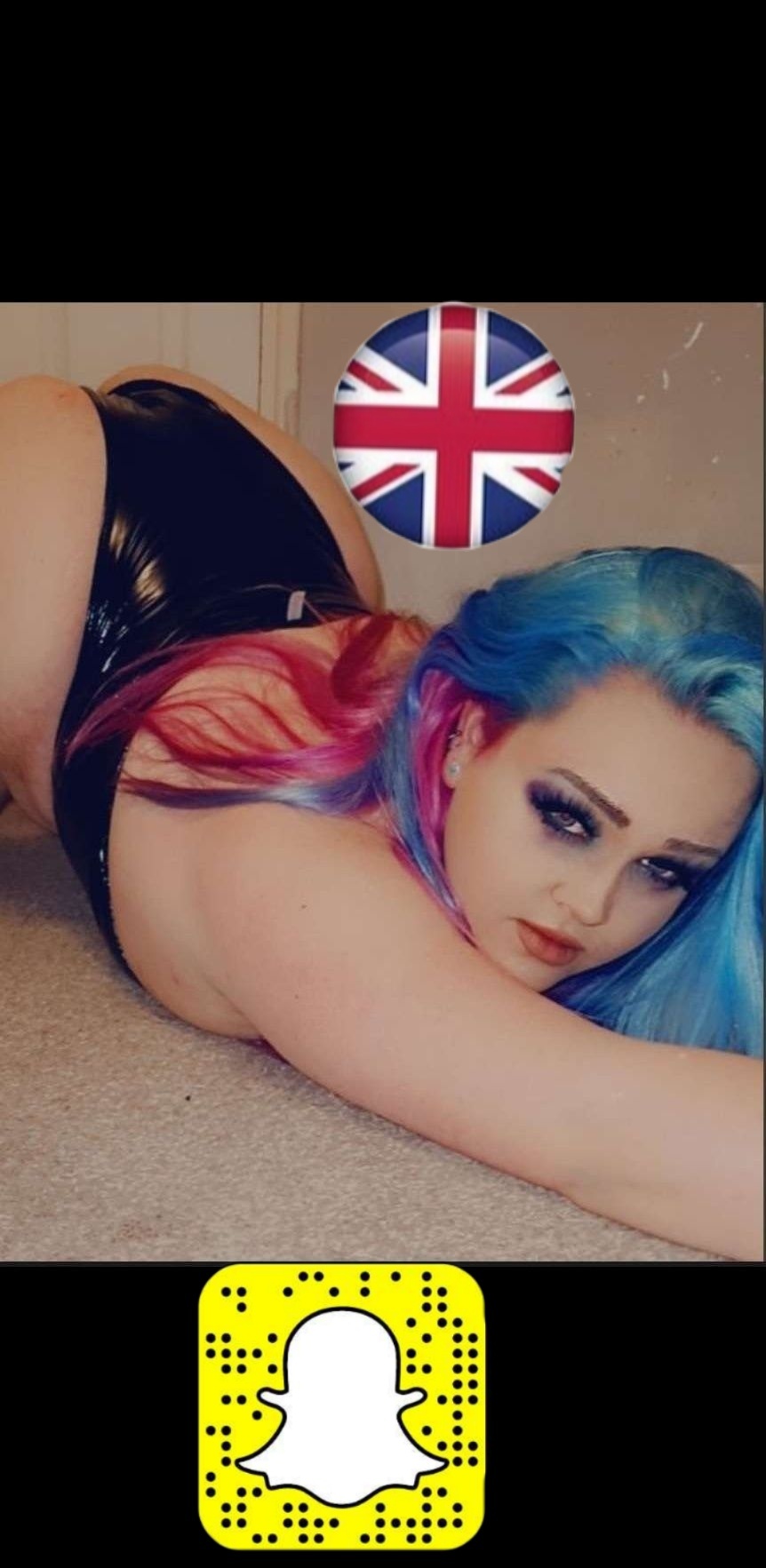 Antonia of Wales : BoobCams