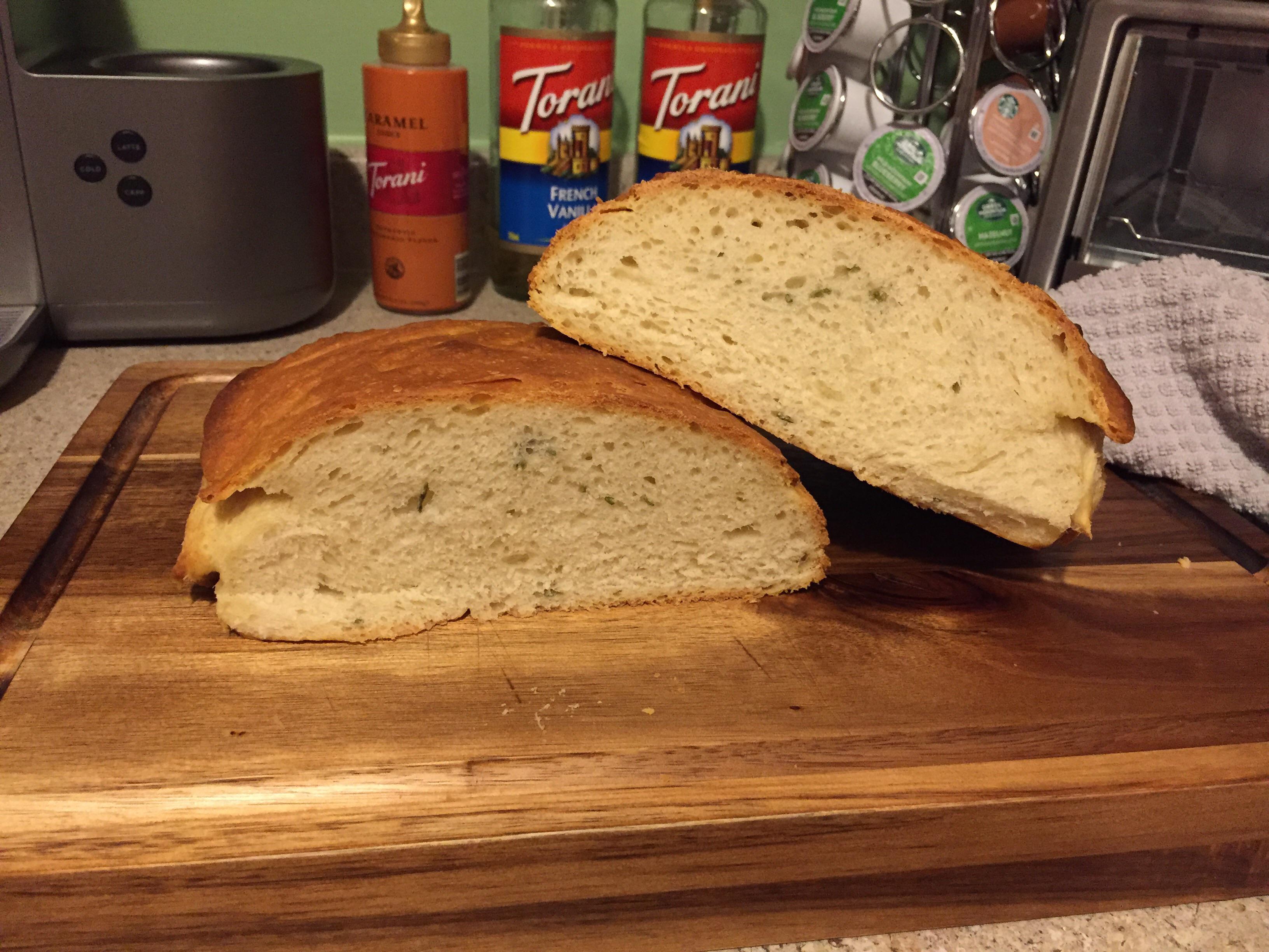 Second loaf; rosemary olive oil bread! r/Breadit