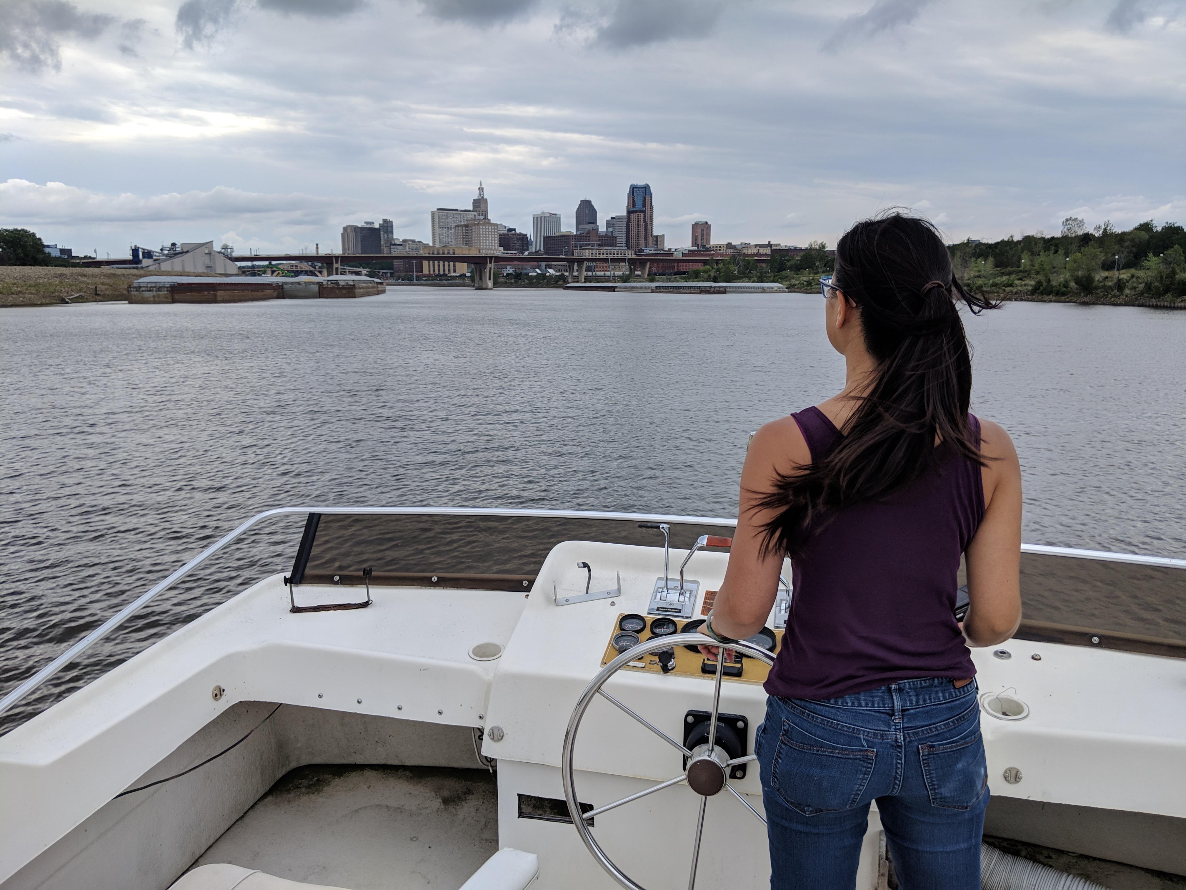 Helped move a houseboat up the Mississippi River from Iowa to St Paul