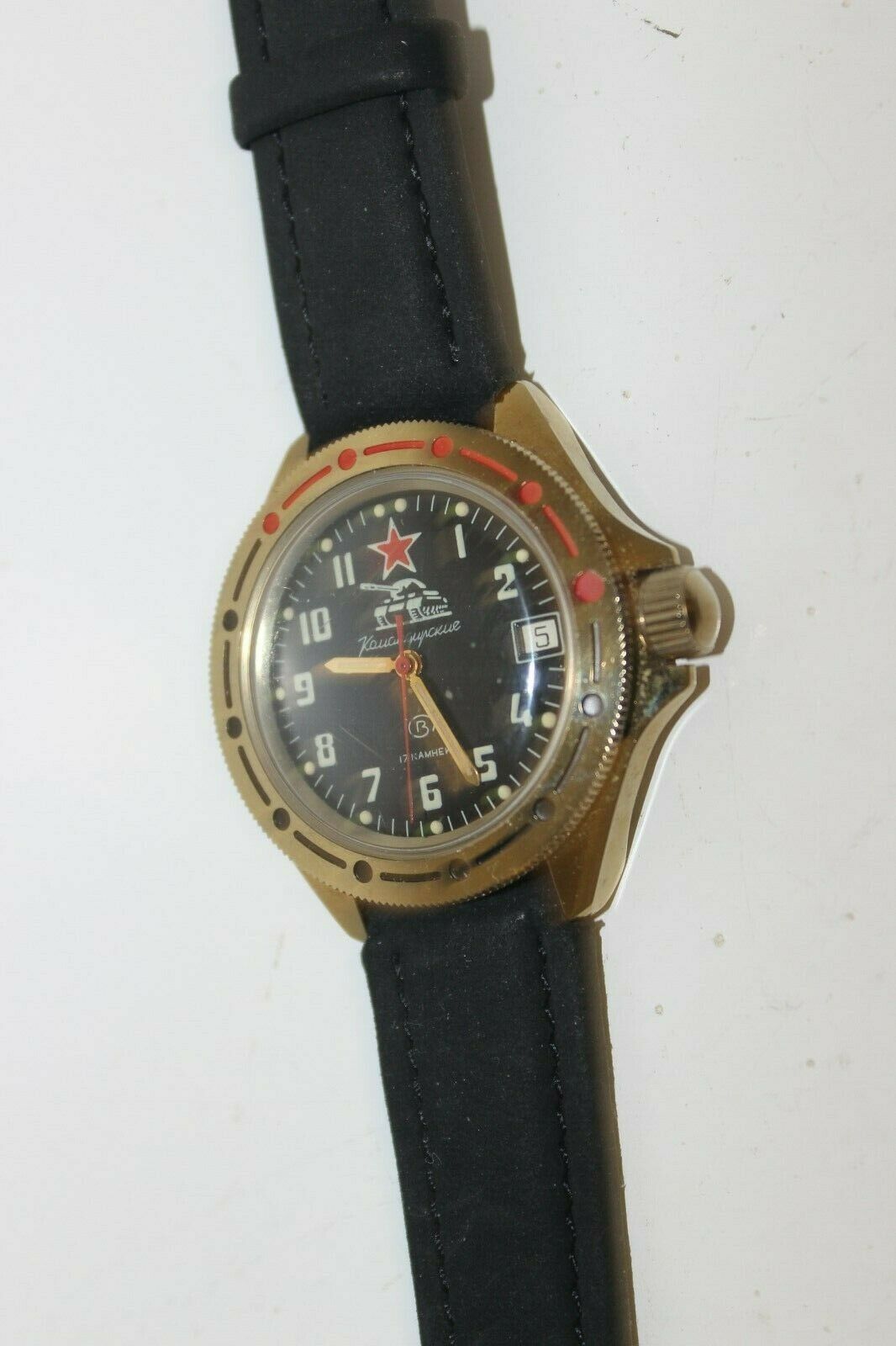 Looking to buy a vostok/komandirskie. Is this one genuine? Serial is