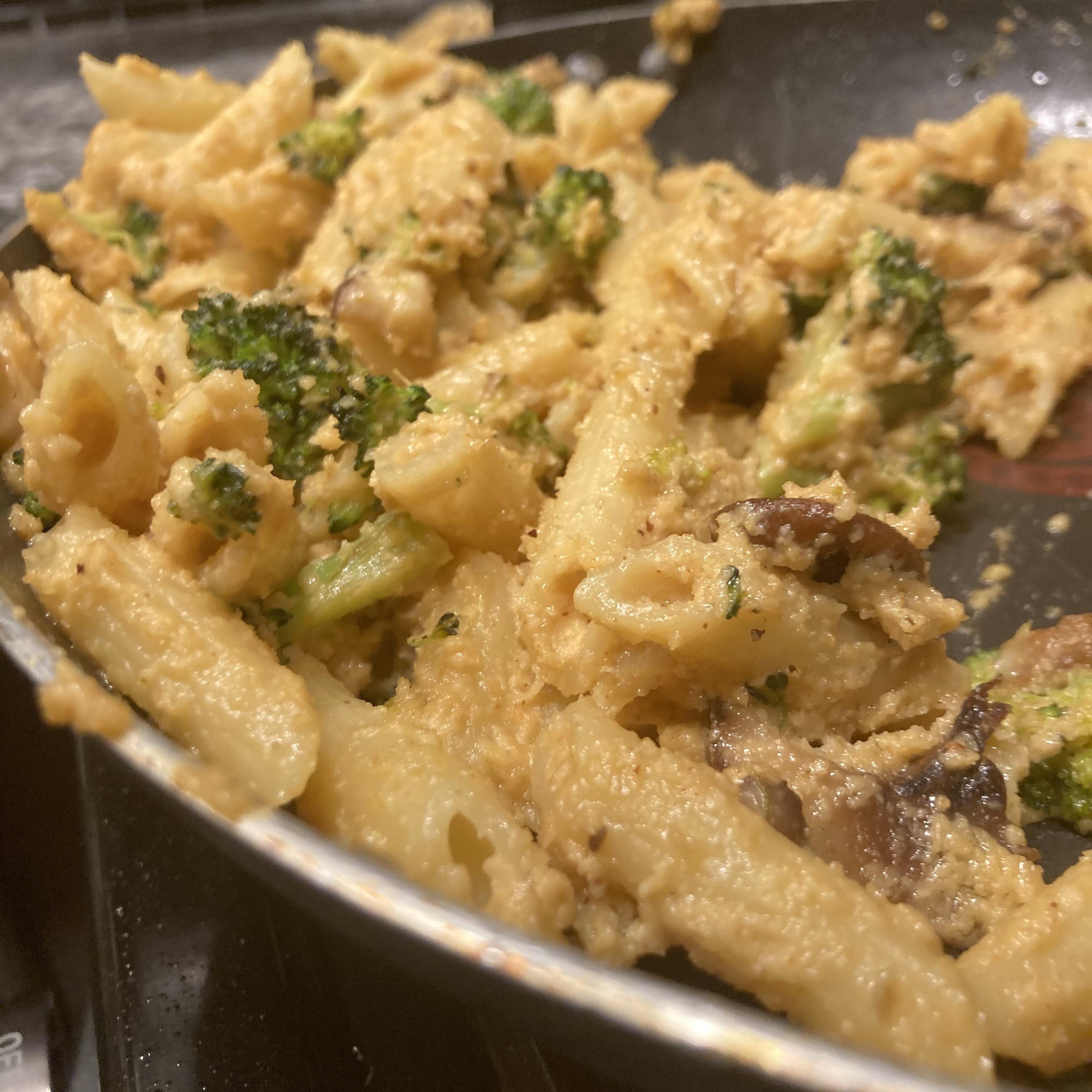Cashew Broccoli & Mushroom Pasta 👍 veganrecipes