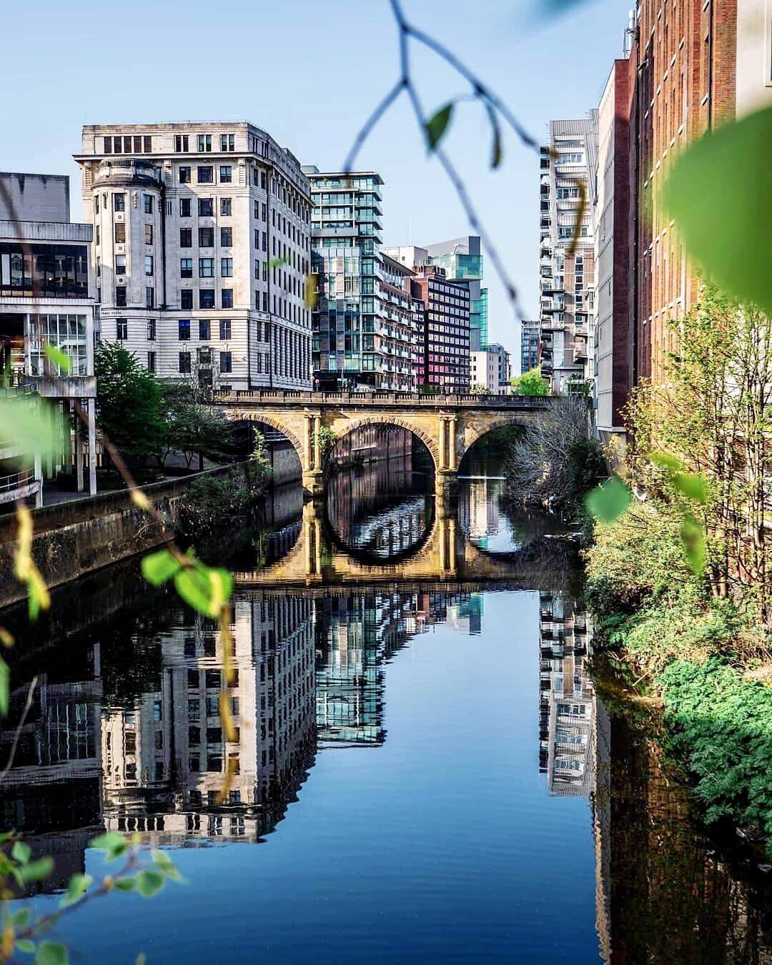 Bridgewater Canal, Castlefield, Manchester, England. r/Outdoors