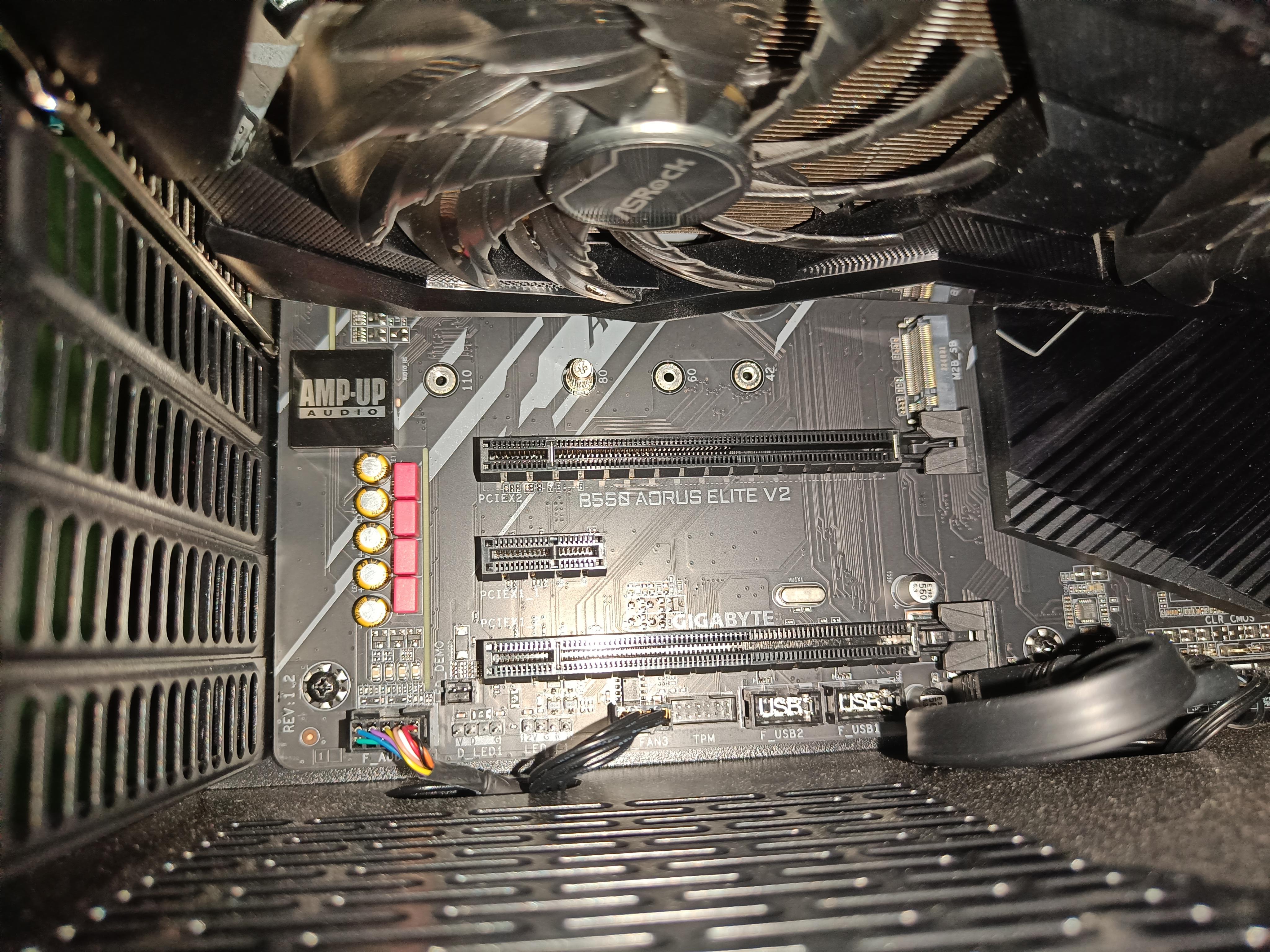 mysterious clicking noise (in this area) (more info in comments) (its not the fans) r/pcmasterrace