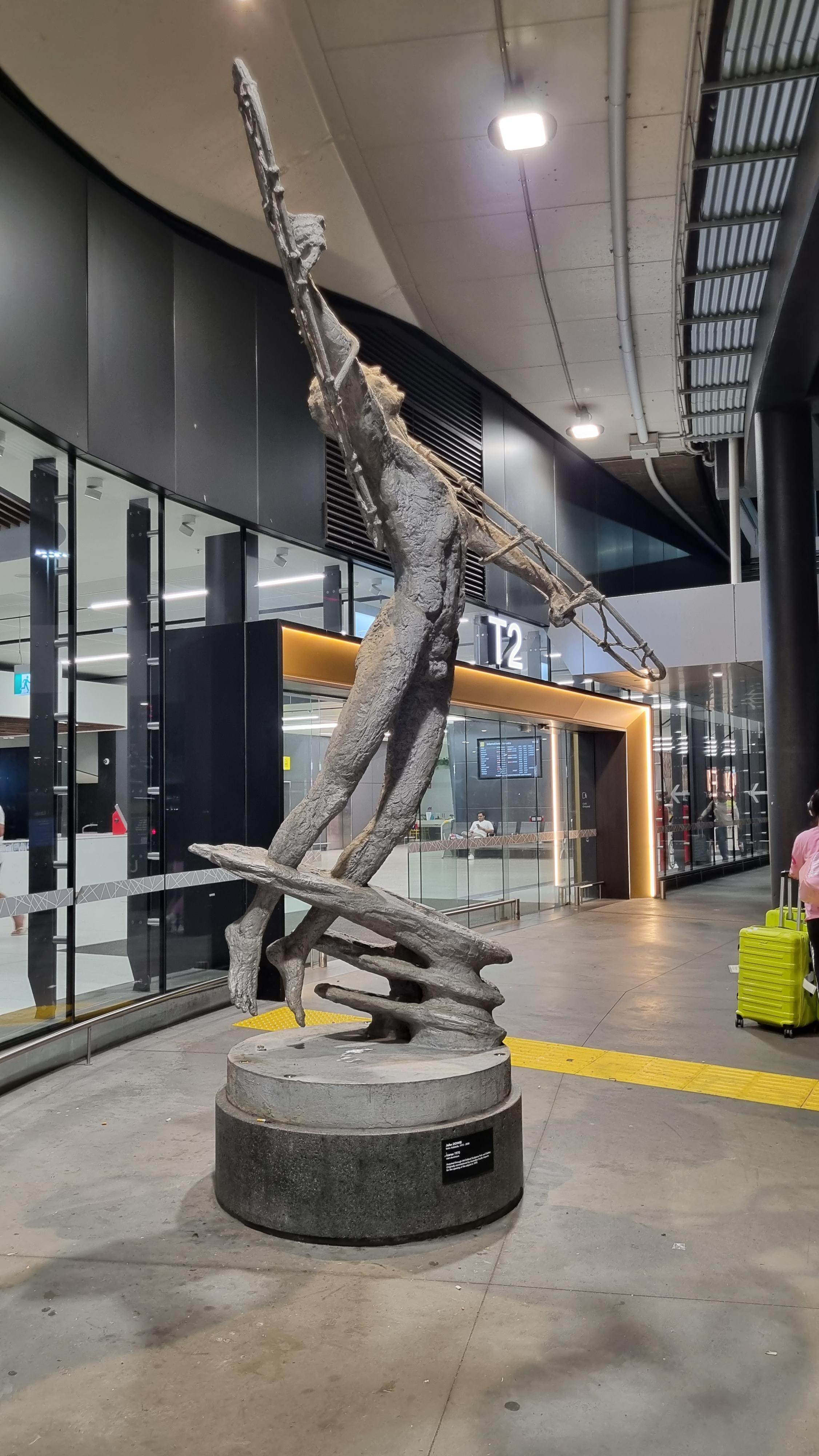 Icarus is an odd choice of statue v for the airport r/melbourne