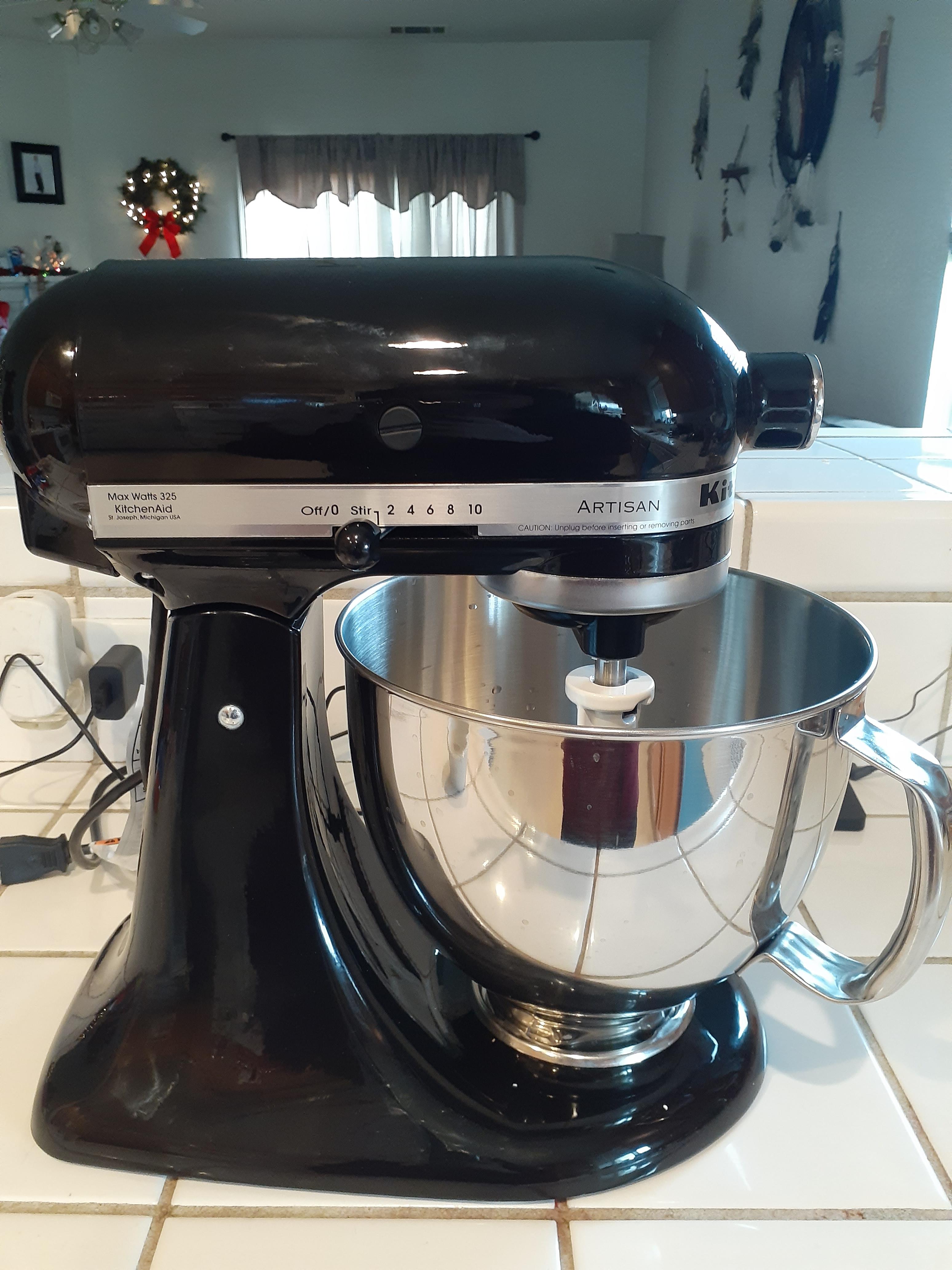 Iv been wanting one forever and now it's here r/Baking