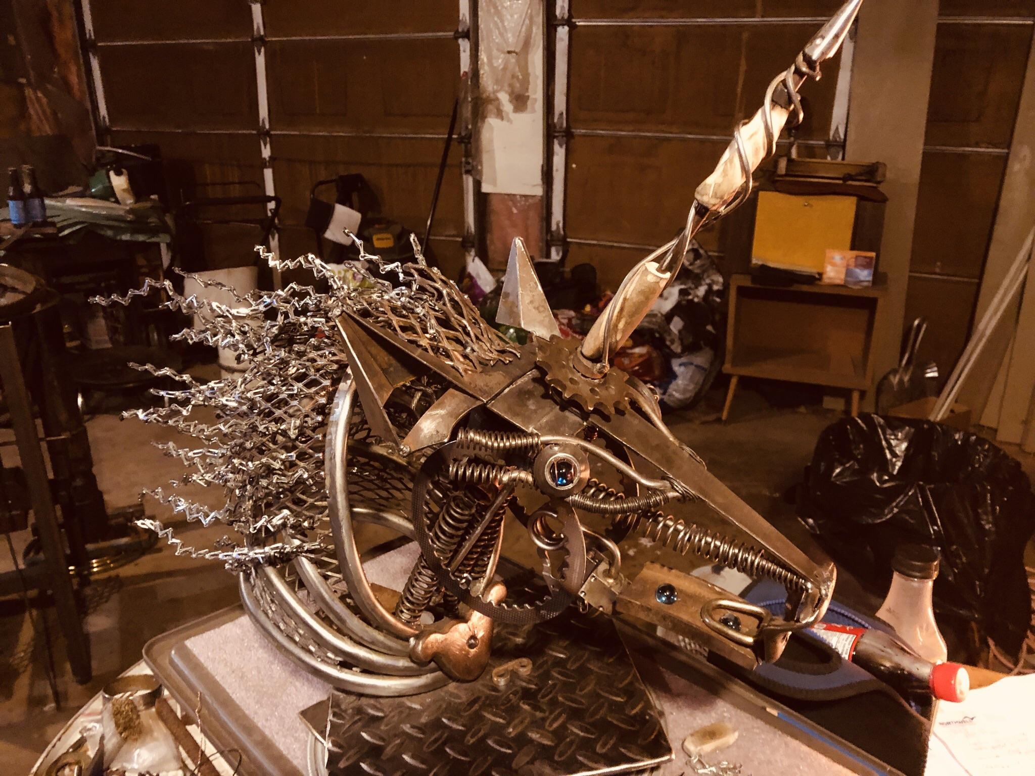 My friend made a unicorn out of scrap metal r/metalworking