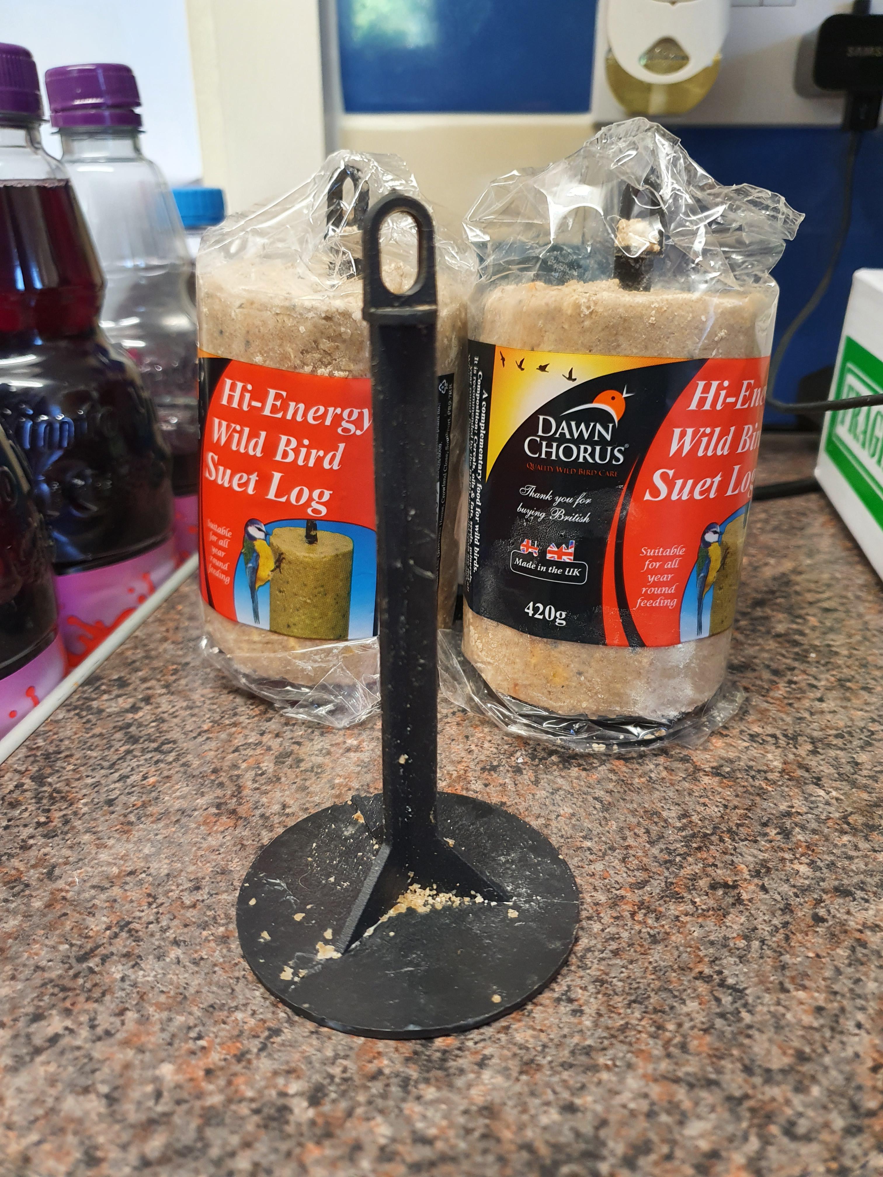 Homemade bird feed recipes to use on this that won't melt? r/birdfeeding