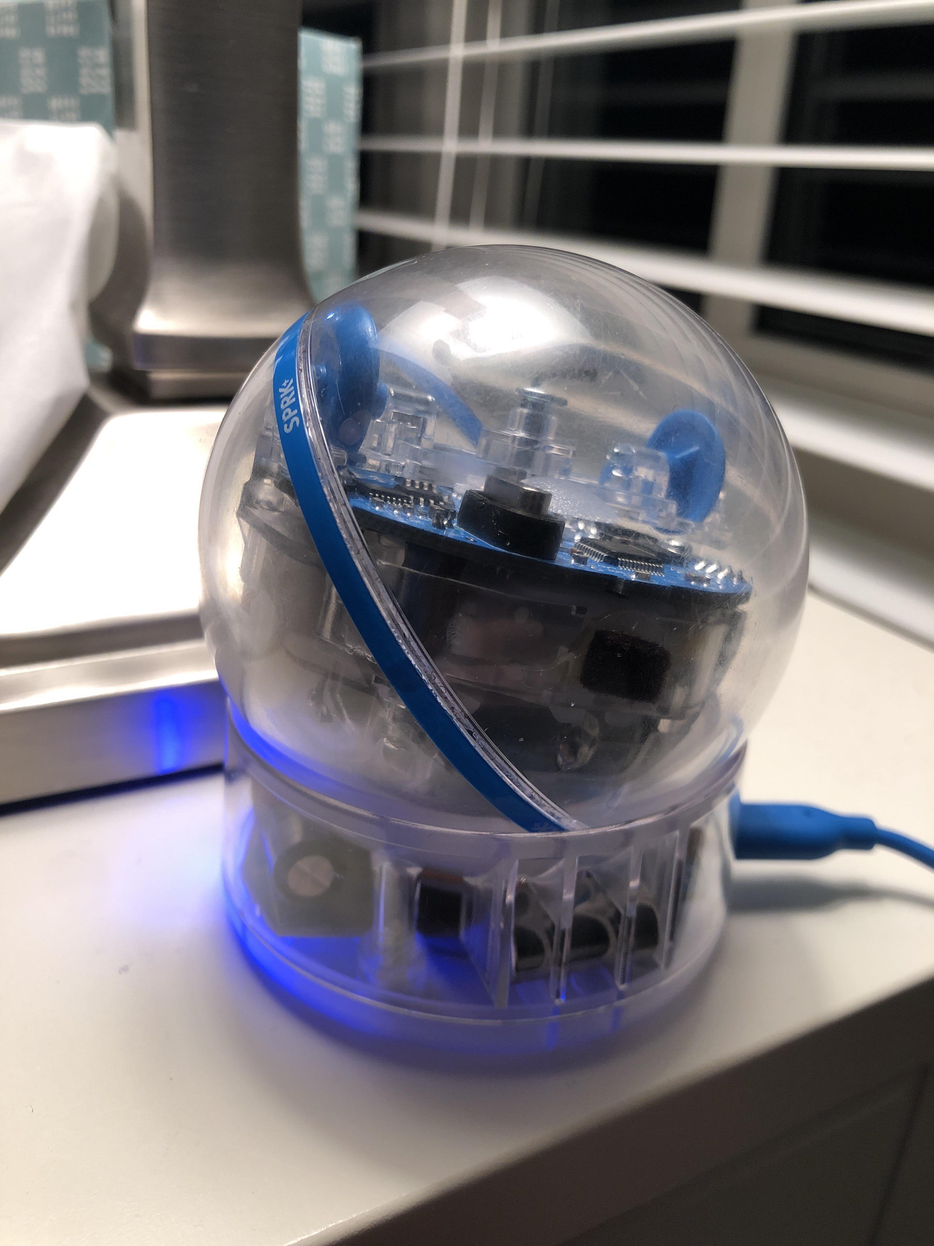 Sphero sprk+ shuts off when I take it out of the charger. I can connect