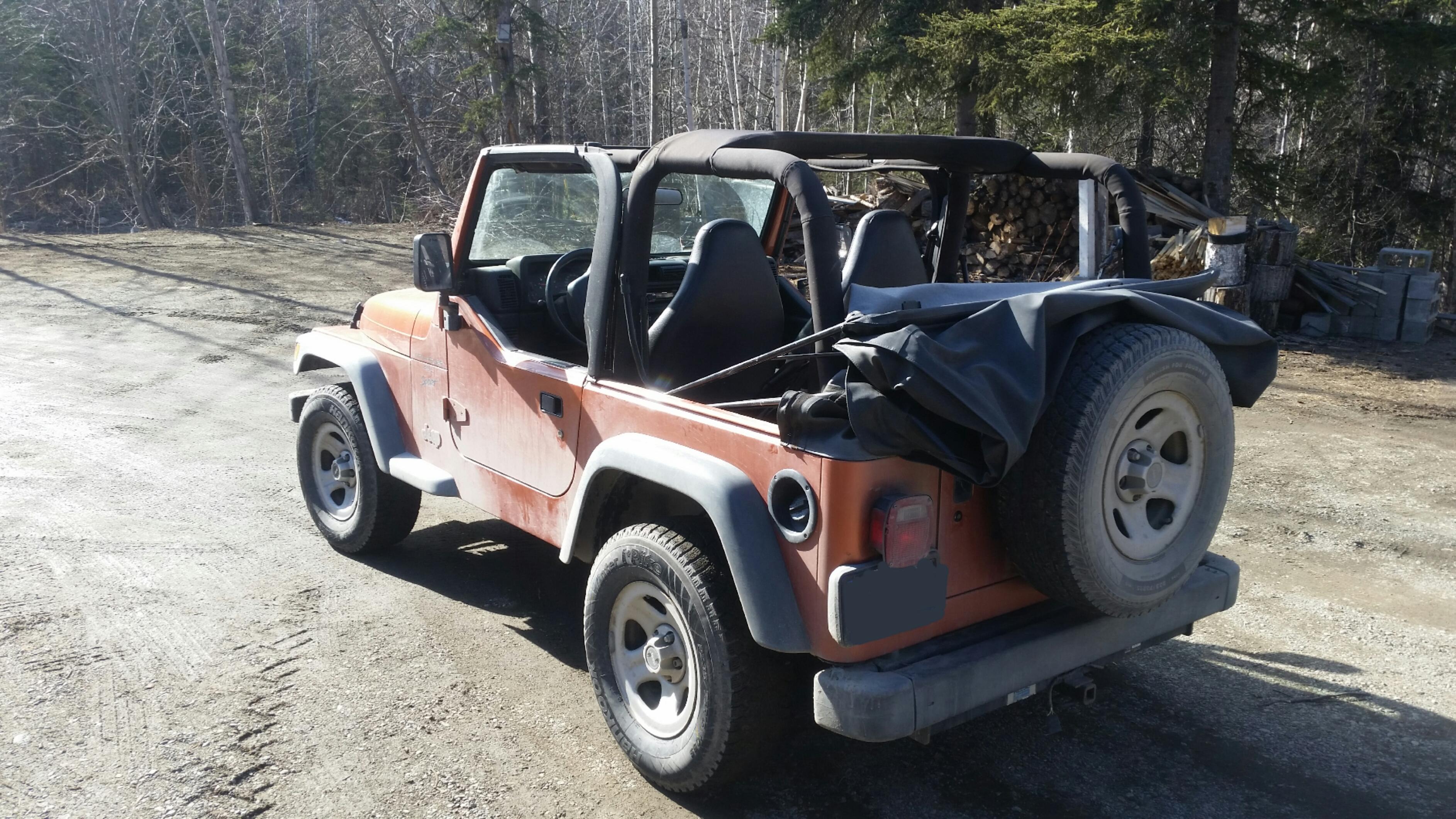 Second top down day of the year! r/Jeep