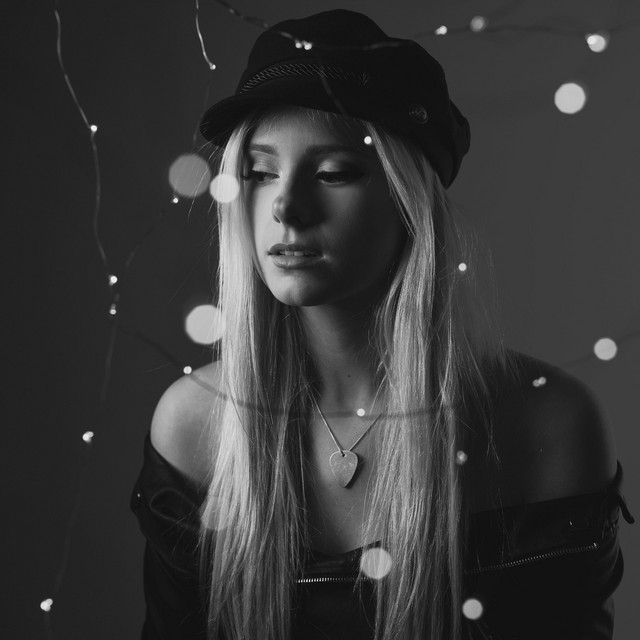 Chloe Adams on Spotify