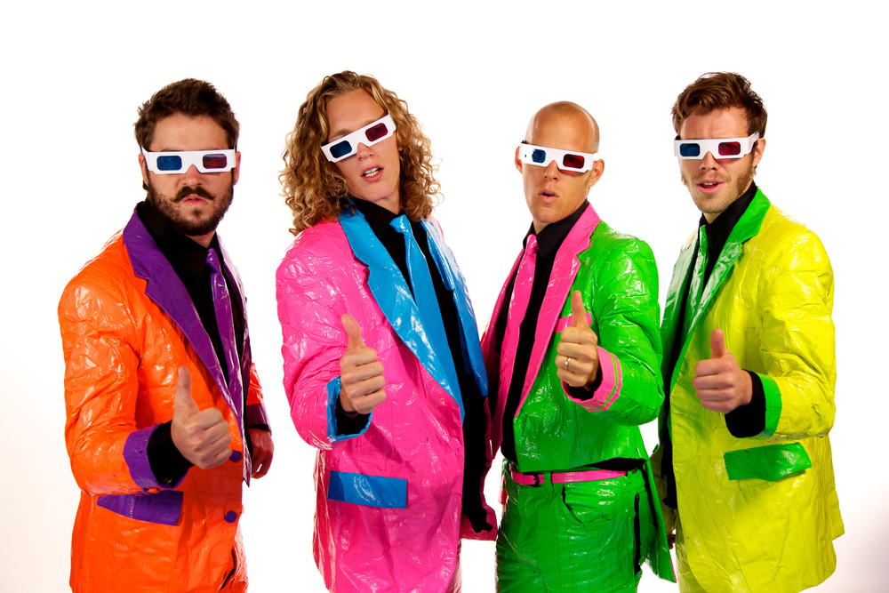 Con Bro Chill on Spotify