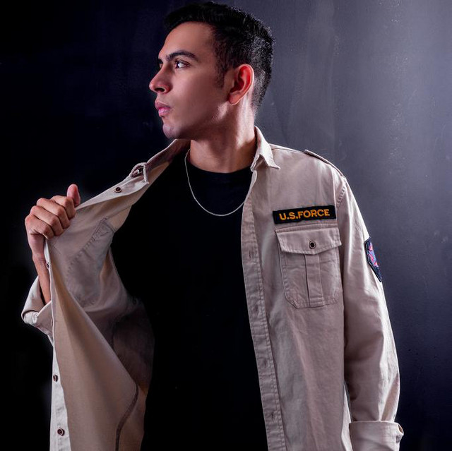 Victor Nillo on Spotify