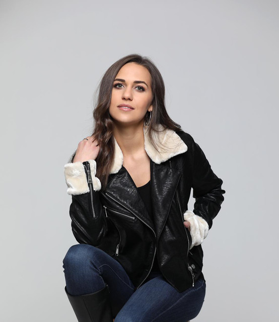 Jennifer Smestad on Spotify