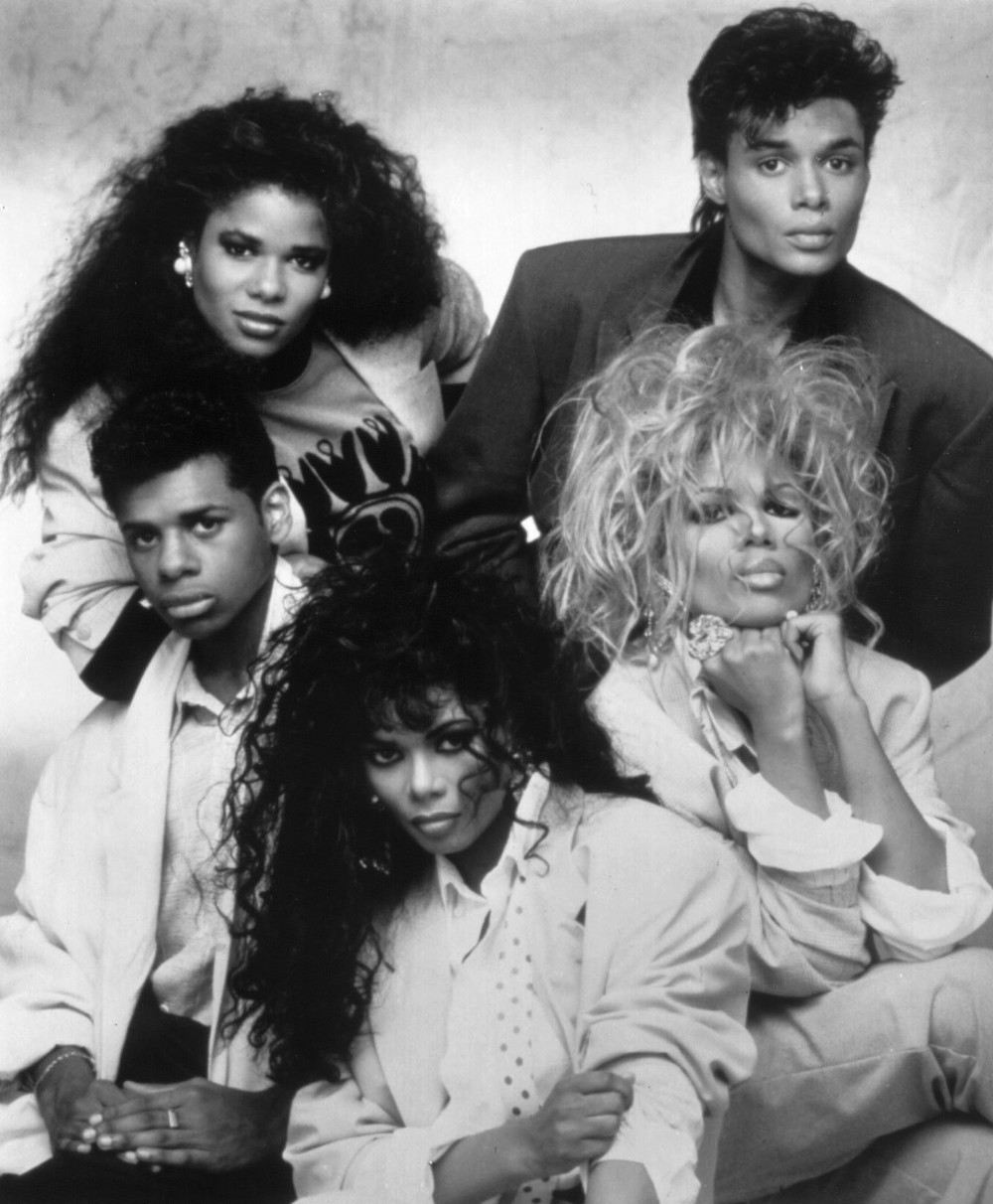 5 STAR Singing Group Flow & Style Celebrity Forum