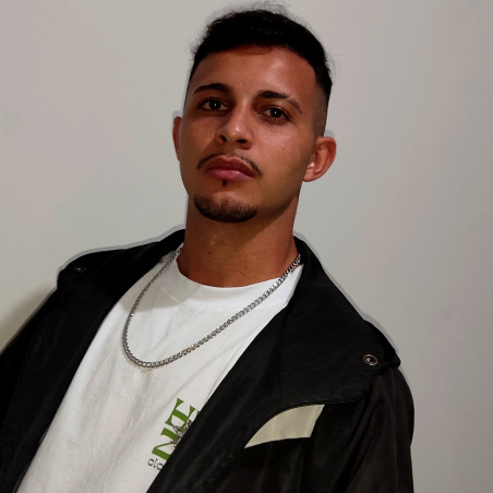 Emeo: genres, songs, analysis and similar artists - Chosic