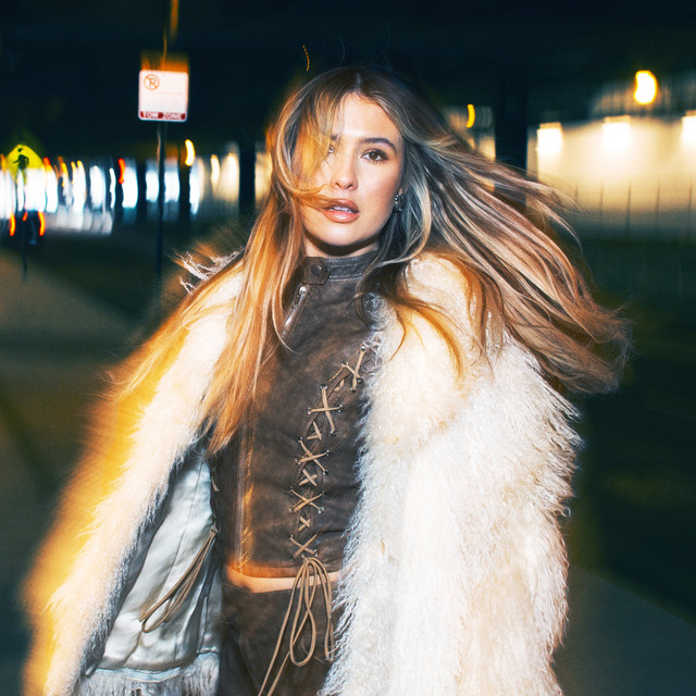 Mimi b Sony Music Entertainment Austria GmbH