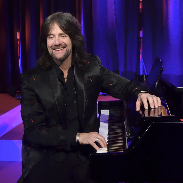 Robert Wells Spotify