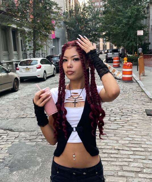 Molly Santana | Spotify