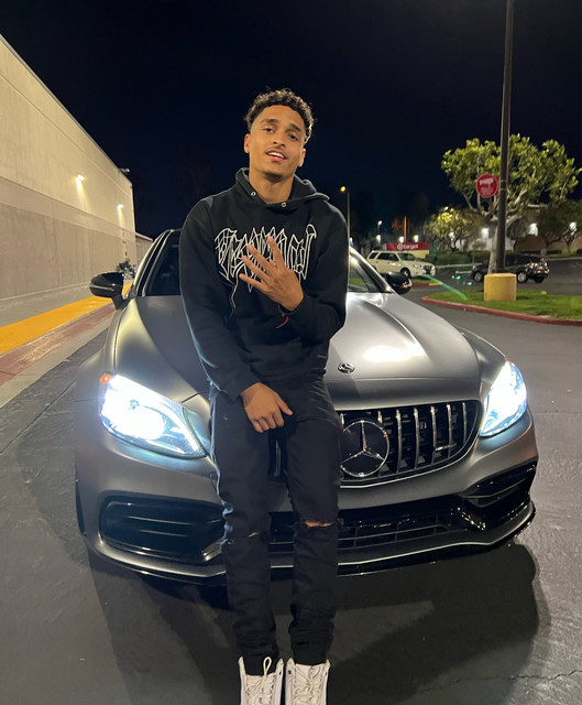 Lightskin Jesus Spotify