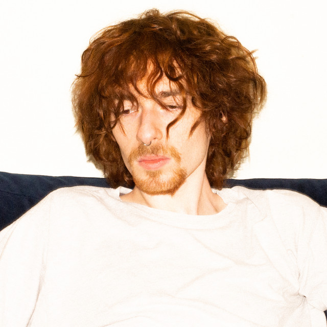 saturn: genres, songs, analysis and similar artists - Chosic