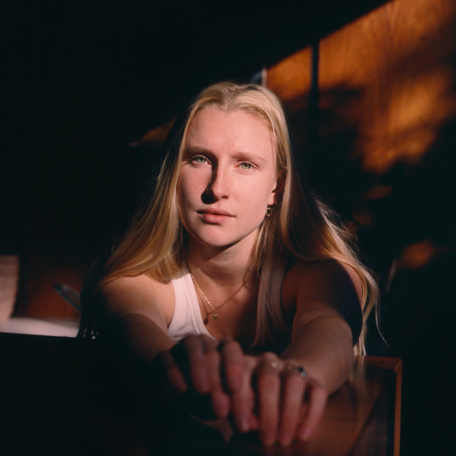 Billie Marten top songs · discography · lyrics