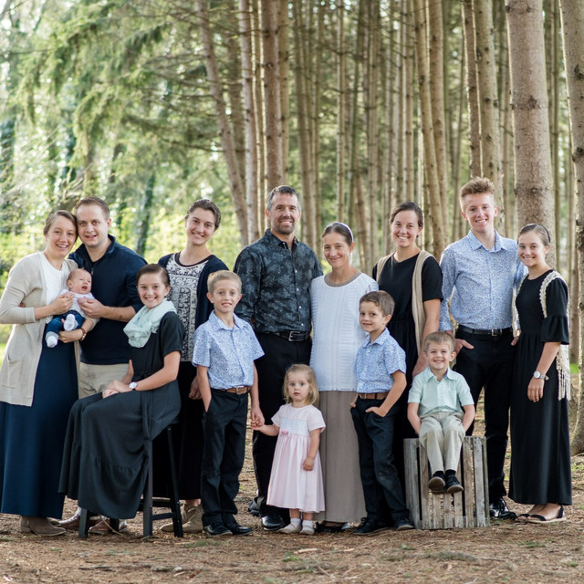 The Stoltzfus Family genres, songs, analysis and similar artists Chosic