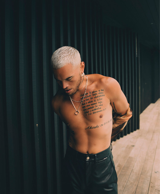 Jan 13, 2012 Jessica Mauboy / Stan Walker at The Whitlam Theatre, Revesby Workers Club 2B Brett