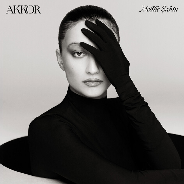 İfşa - Melike Şahin şarkısı | Spotify