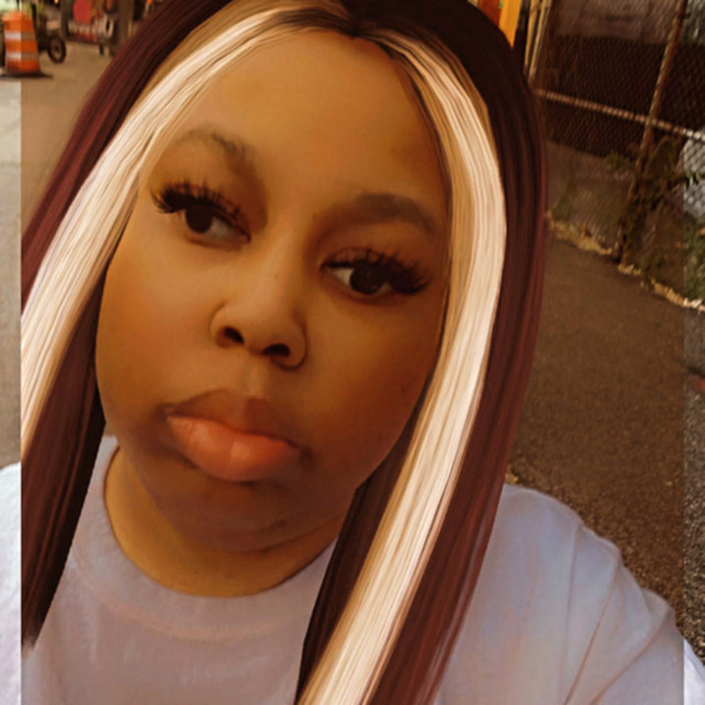 The Voice behind the chair Podcast on Spotify