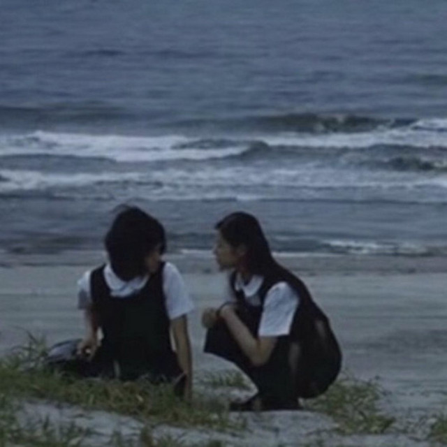 songs like everything by the black skirts playlist by yejunnn Spotify