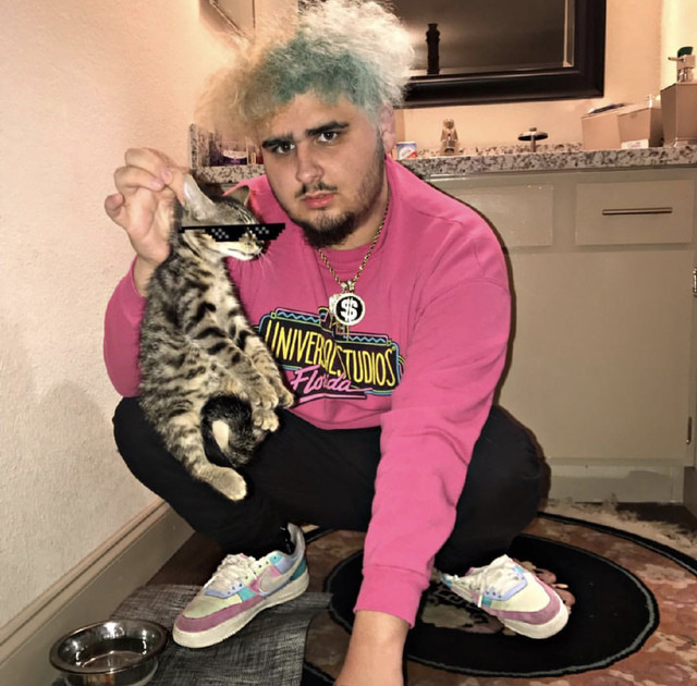 Sad Frosty ( on Spotify