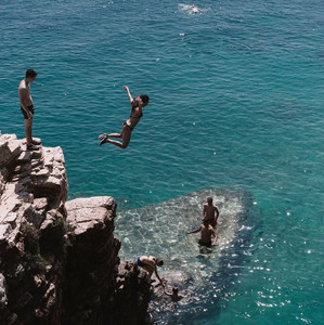 evie rose on Spotify