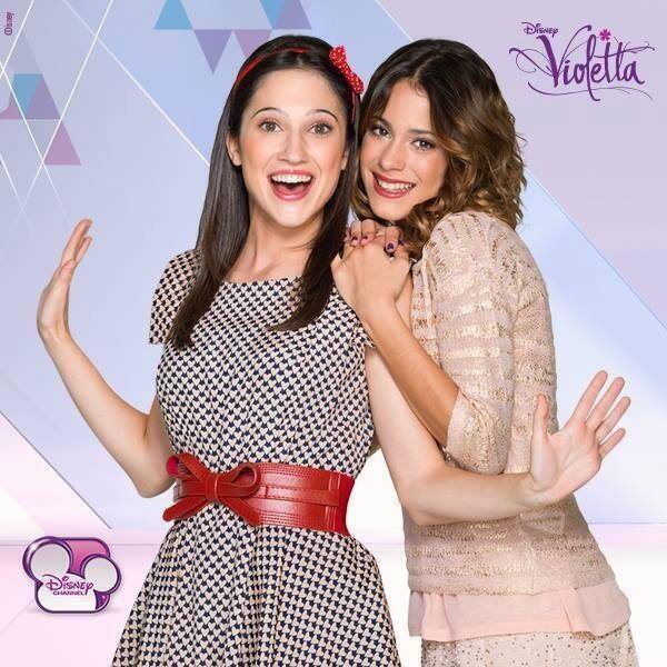 montage pour anniversaire violetta